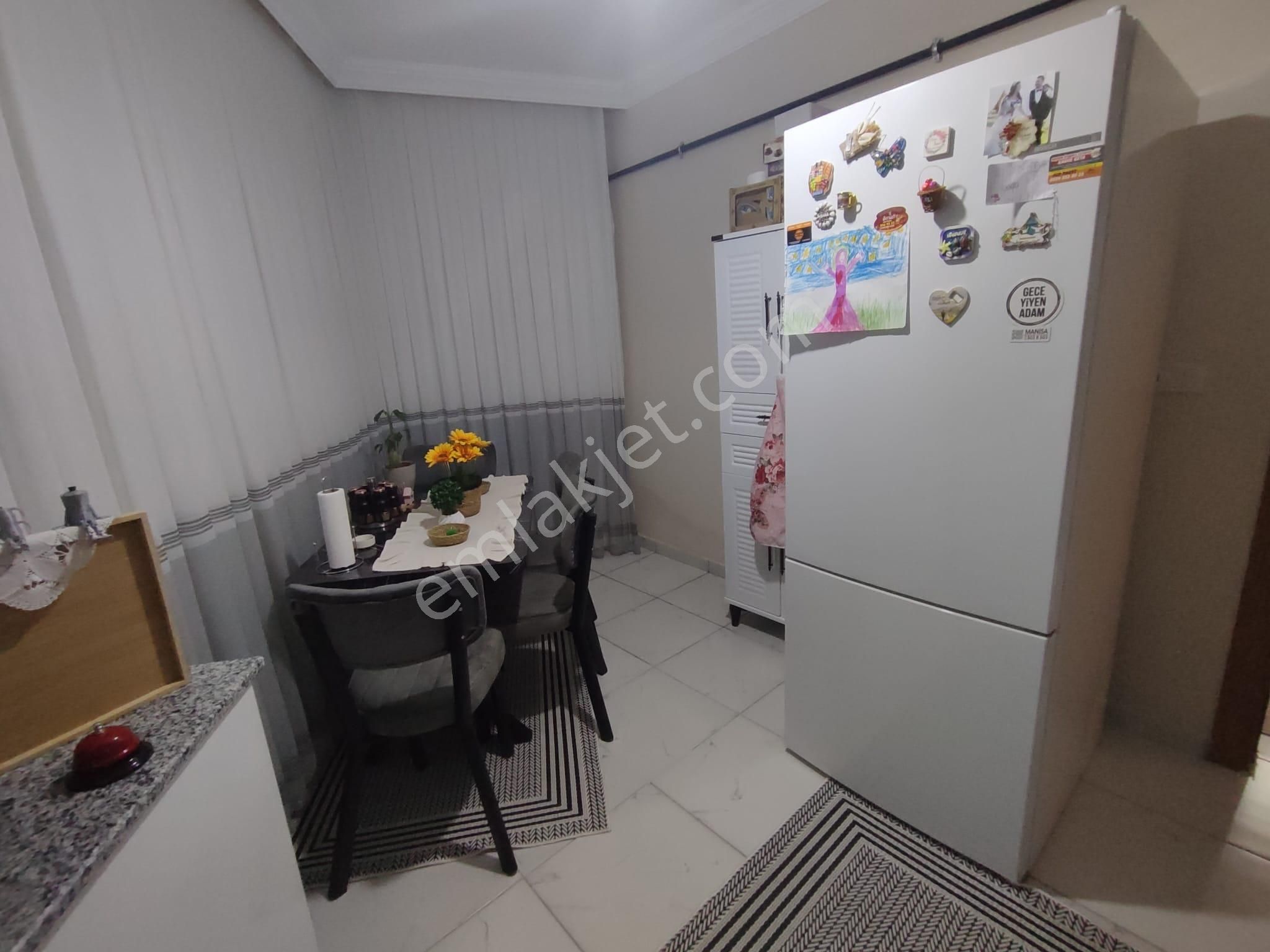 Muradiye De Satılık 2+1 2.kat 85 M2 Fullüks Daire 3.600.000 Tl - Görsel 12