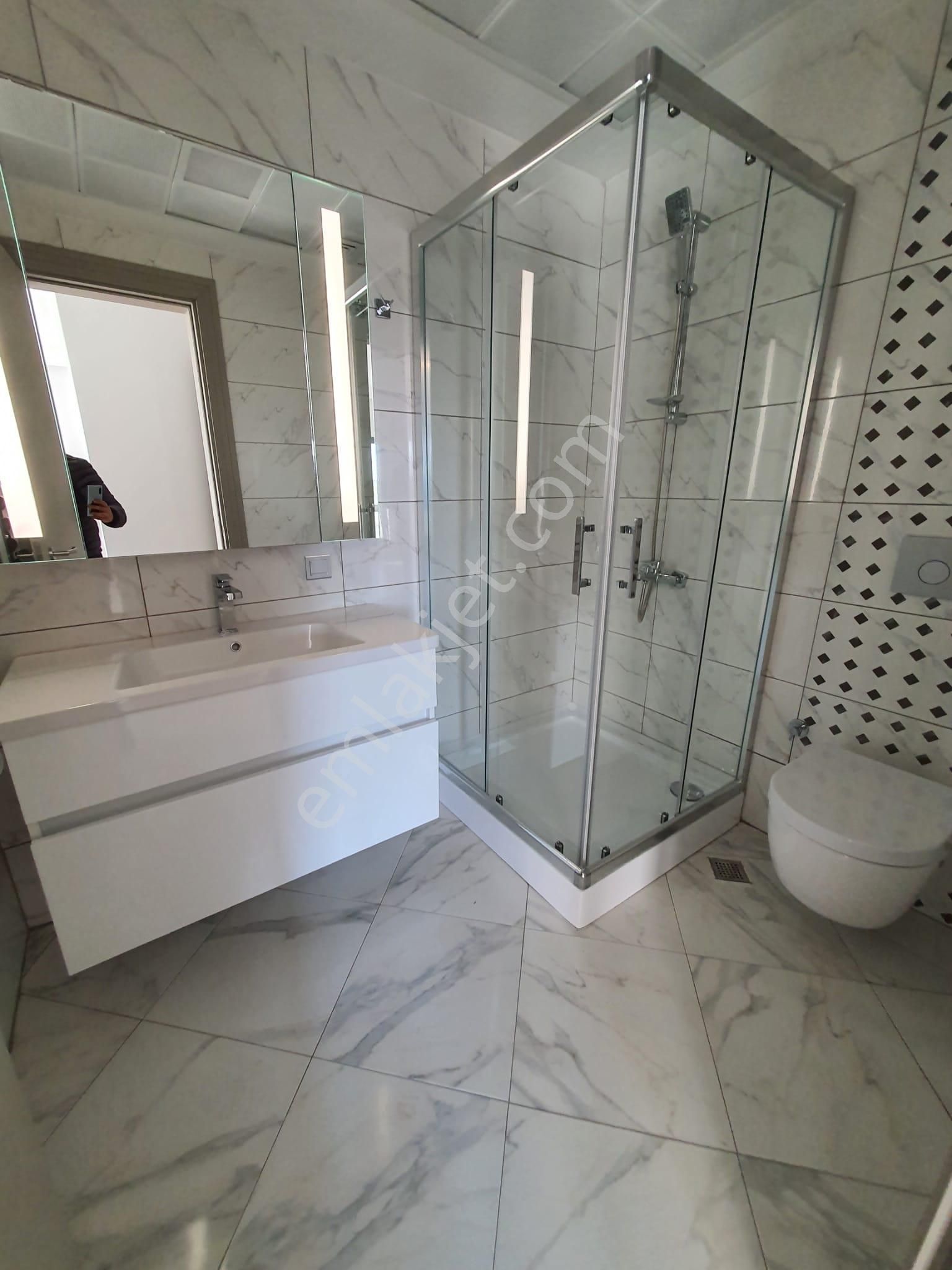 Turyaptan Emlak Konutta Yüksek Katta Manzaralı Satılık Daire 3+1 159 M2 - Görsel 13