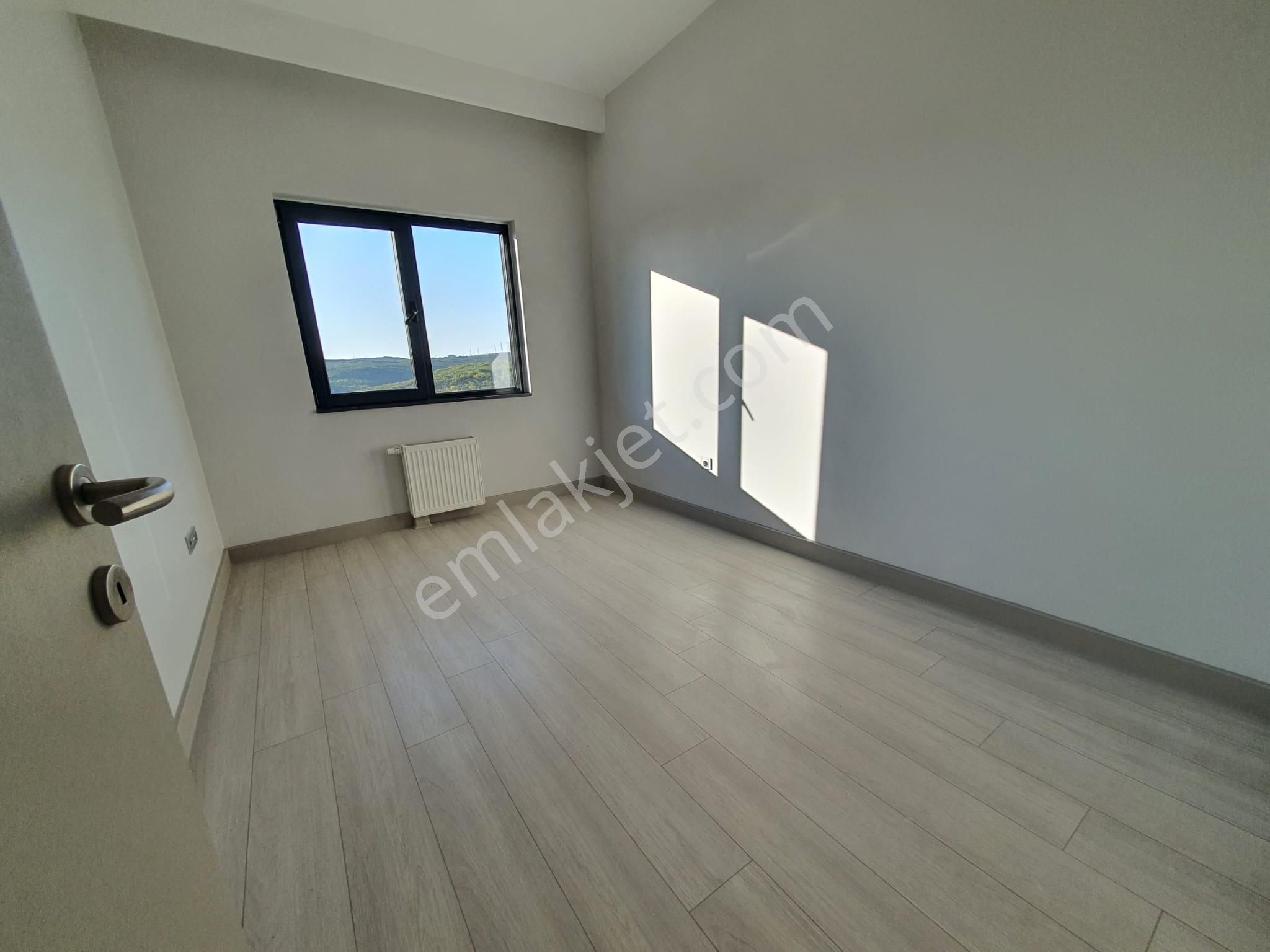 Turyaptan Emlak Konutta Yüksek Katta Manzaralı Satılık Daire 3+1 159 M2 - Görsel 21