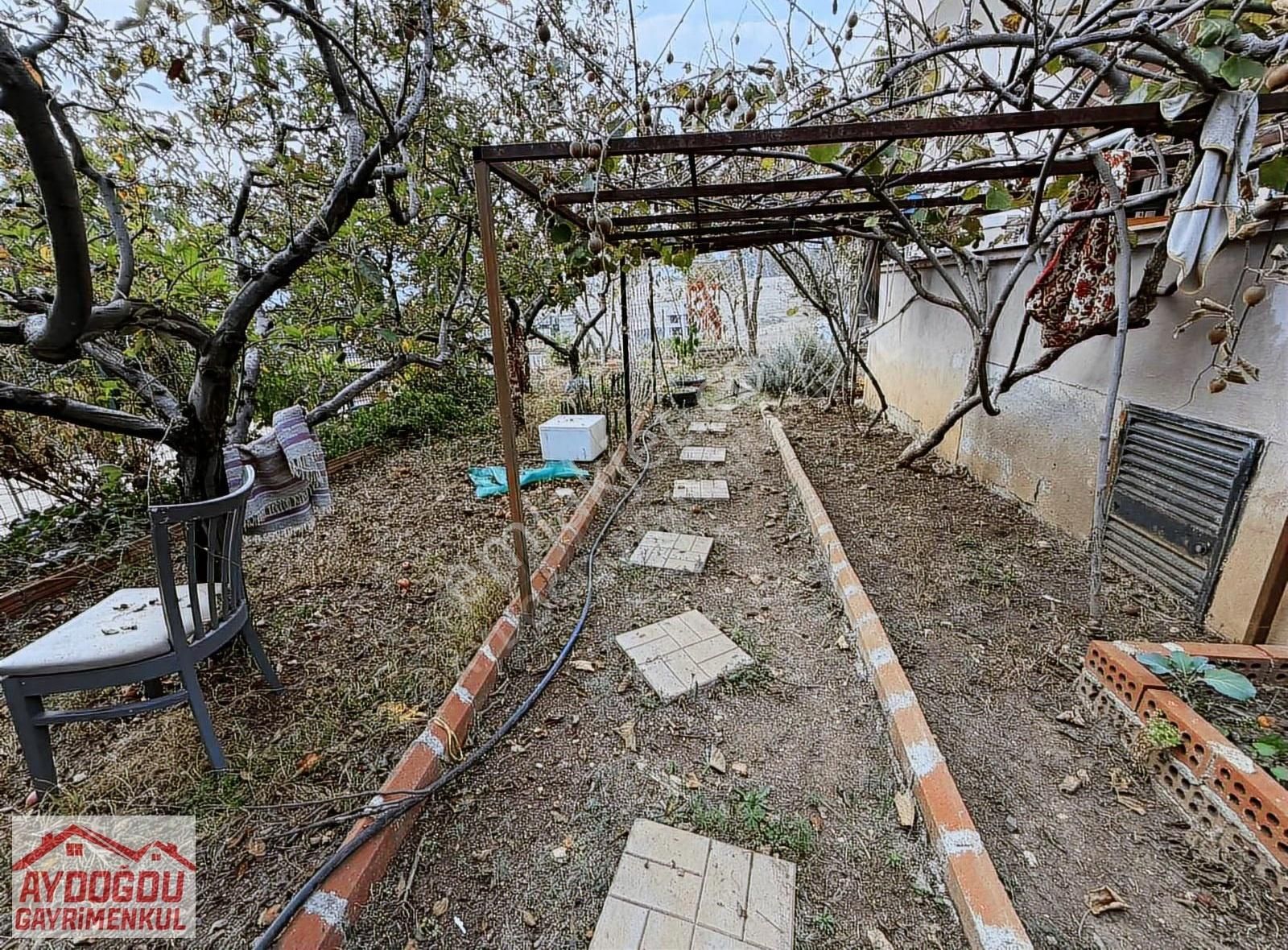 Aydoğdu Gayrimenkulden Kepirlide Eşyalı Tripleks Villa - Görsel 29