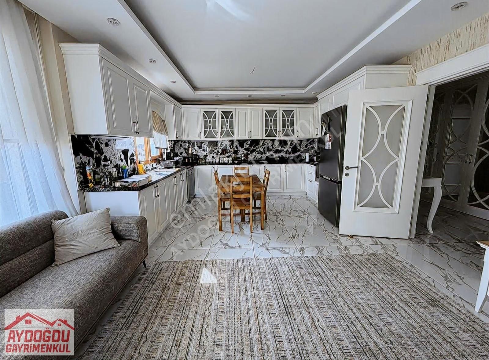 Aydoğdu Gayrimenkulden 50.yıl'da Satılık 4+1 Daire - Görsel 12