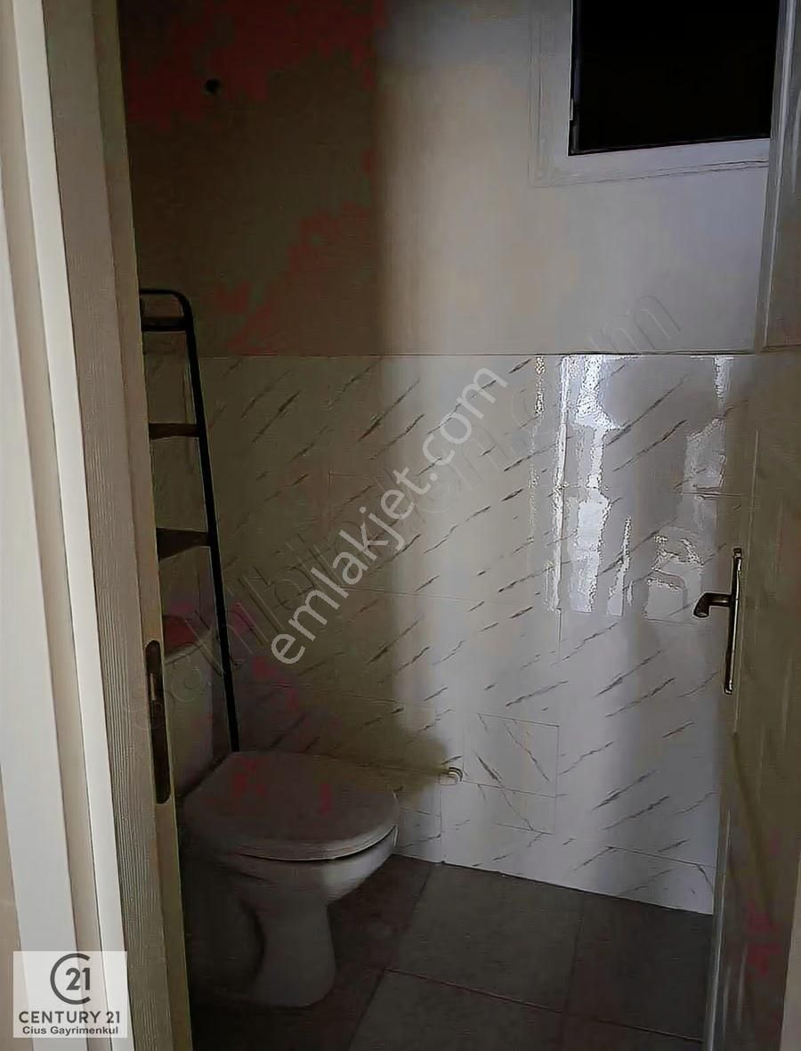 C21 Cius ; Şehrin Kalbinde Dükkan Üstü Kiralık Ofis - Görsel 13