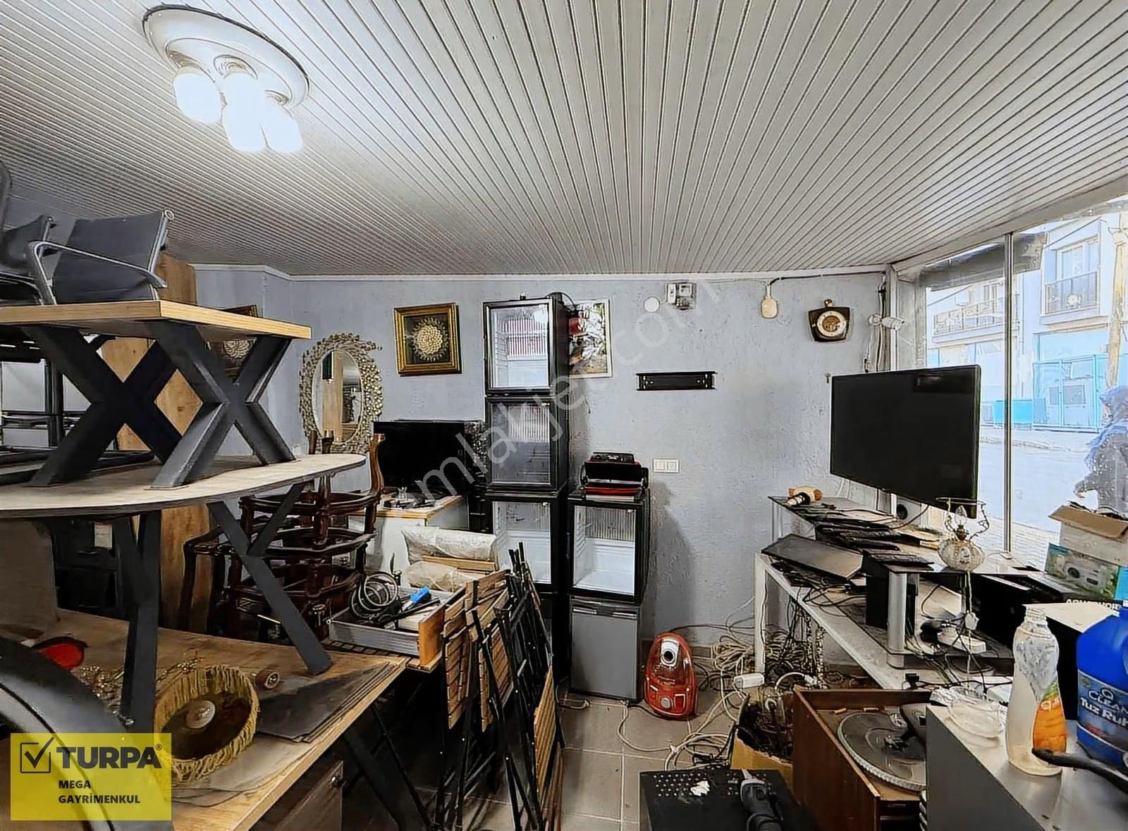 Bayraklı Gümüşpala Çarşı İçinde 80 M2 Kiralık İşyeri - Görsel 8