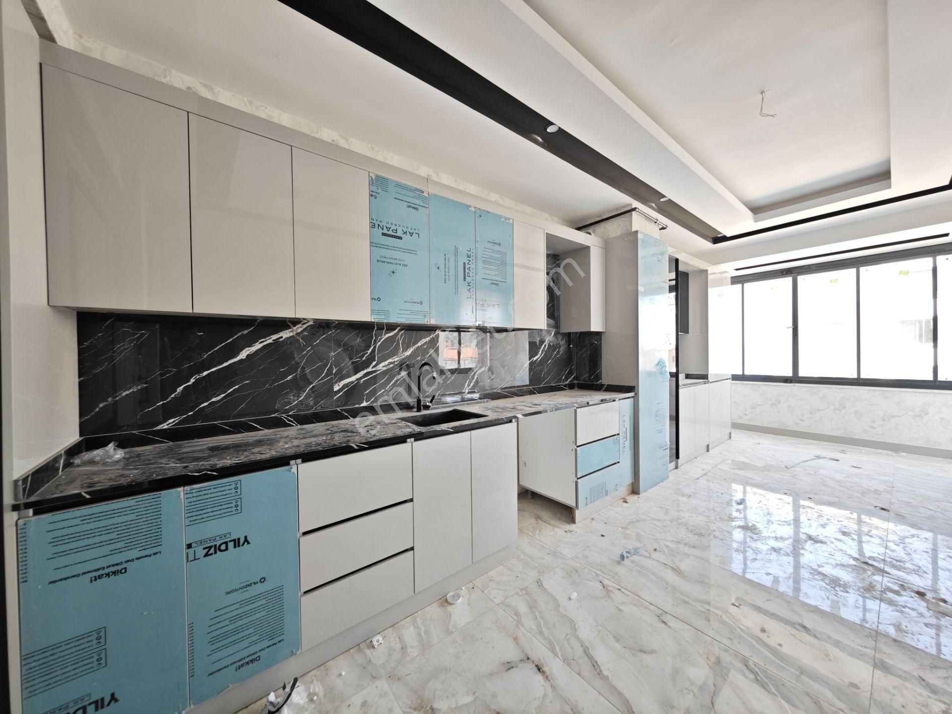 "kutlardan Abdülhamithanda A+plus 3,5+1 Lüks Daire "...