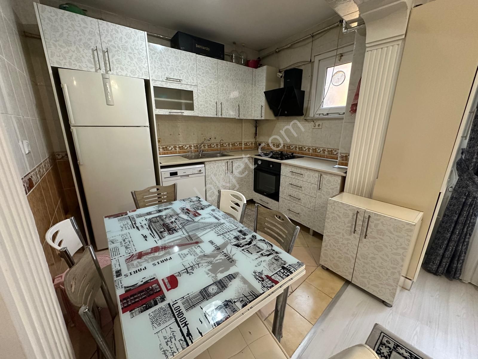 4.levent Metro İstasyonuna 2 Dk. 2+1 Eşyalı Kiralık Daire, Artum - Görsel 5