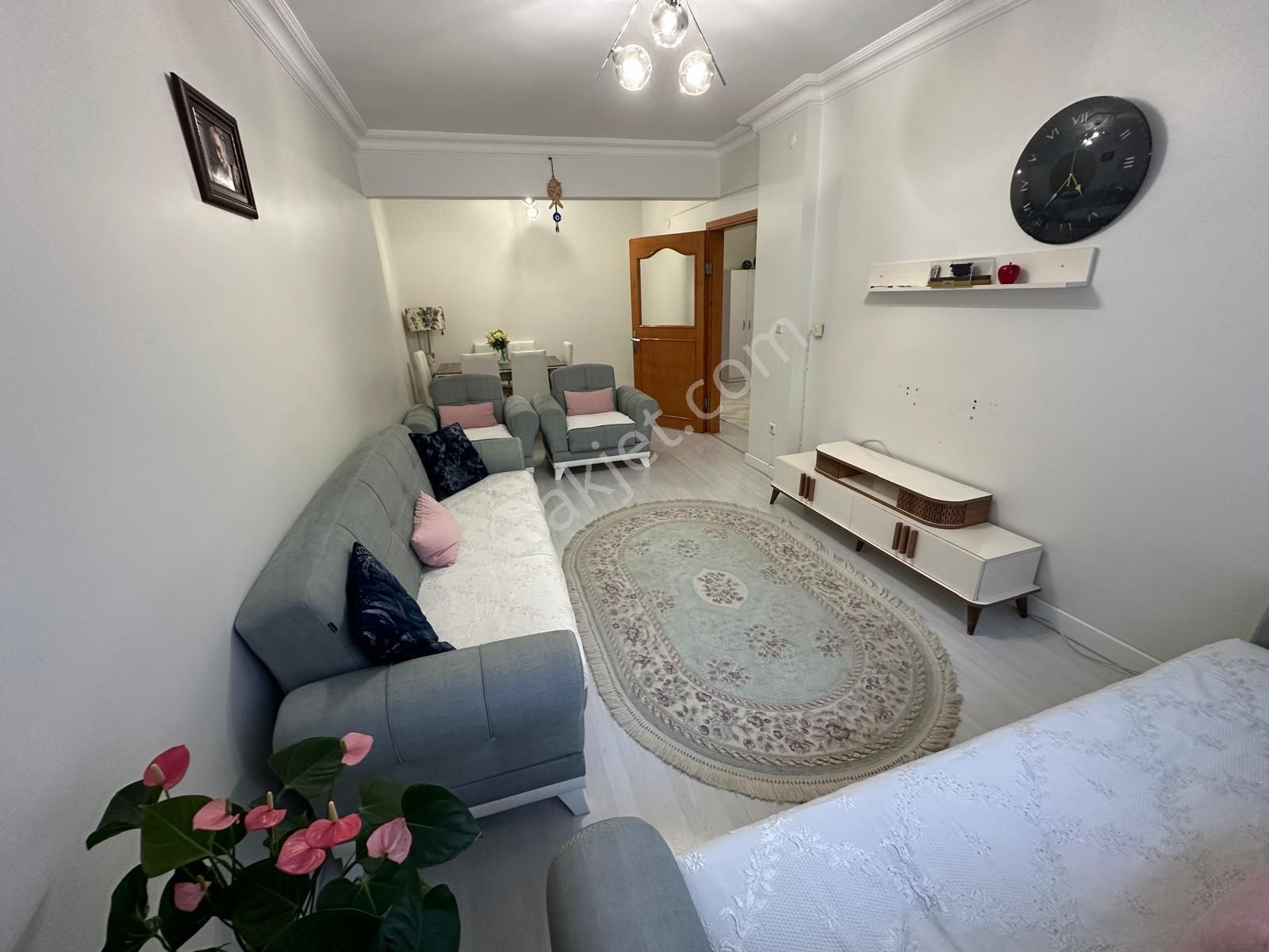 4.levent Metro İstasyonuna 2 Dk. 2+1 Eşyalı Kiralık Daire, Artum - Görsel 2