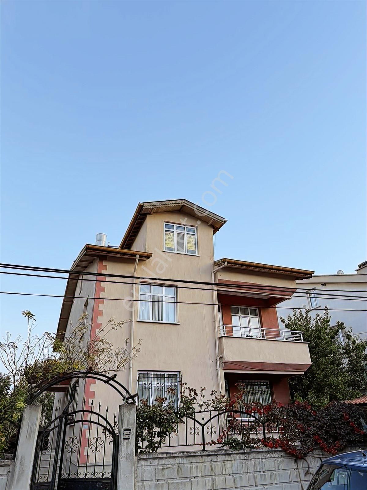 Sürşen Premium Group'tan Mükemmel Kondisyonda Kiralık Daire