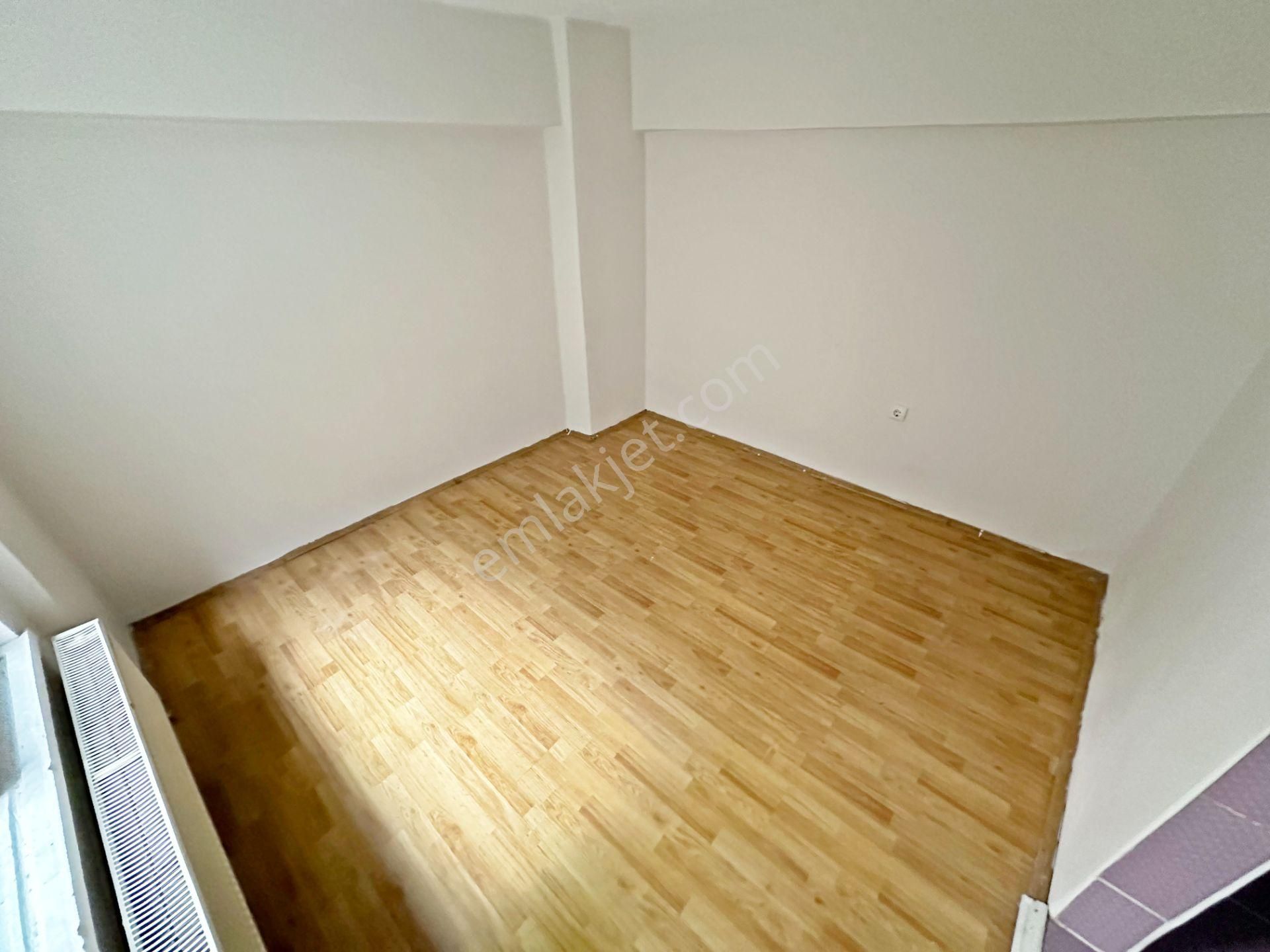 A.eğlence Meşeli Sokak Yapılı 3+1 Özel Bahçe Çıkışlı Mantolamalı - Görsel 17