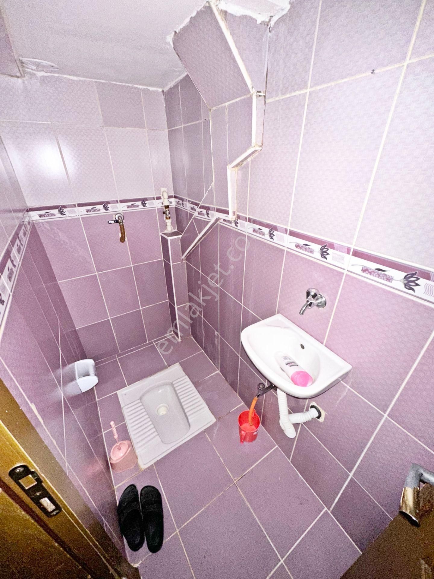 A.eğlence Meşeli Sokak Yapılı 3+1 Özel Bahçe Çıkışlı Mantolamalı - Görsel 34