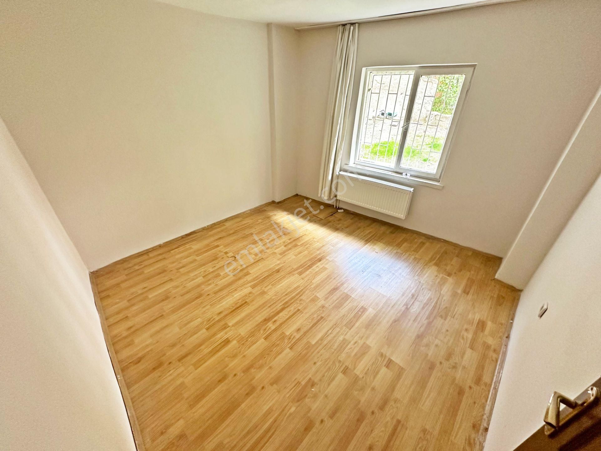 A.eğlence Meşeli Sokak Yapılı 3+1 Özel Bahçe Çıkışlı Mantolamalı - Görsel 10