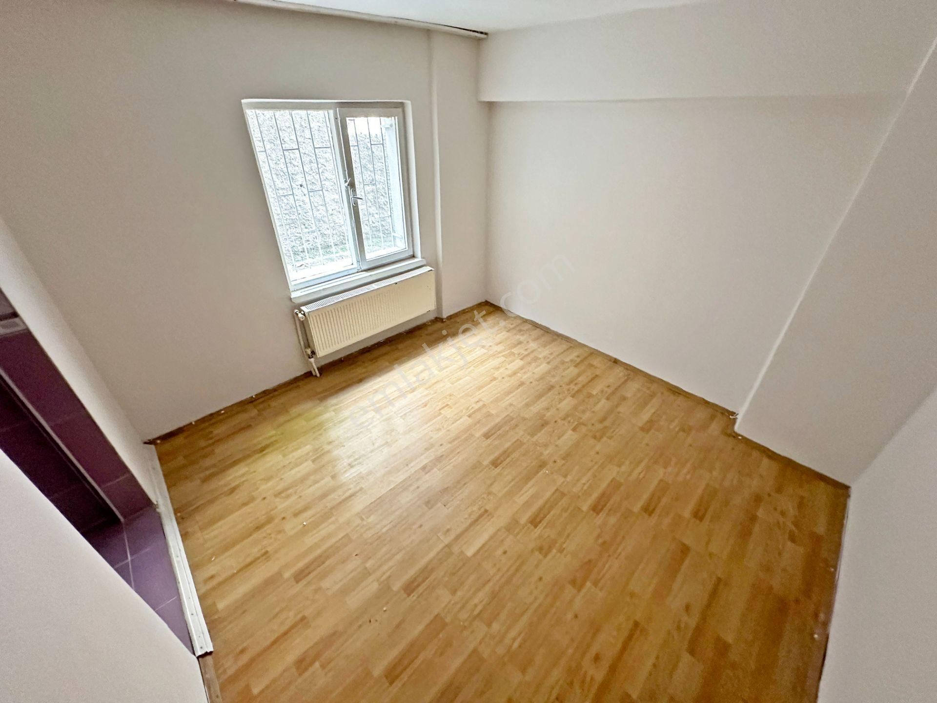 A.eğlence Meşeli Sokak Yapılı 3+1 Özel Bahçe Çıkışlı Mantolamalı - Görsel 18