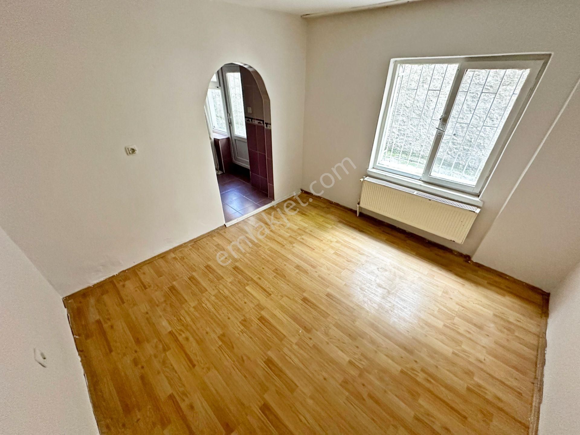 A.eğlence Meşeli Sokak Yapılı 3+1 Özel Bahçe Çıkışlı Mantolamalı - Görsel 19