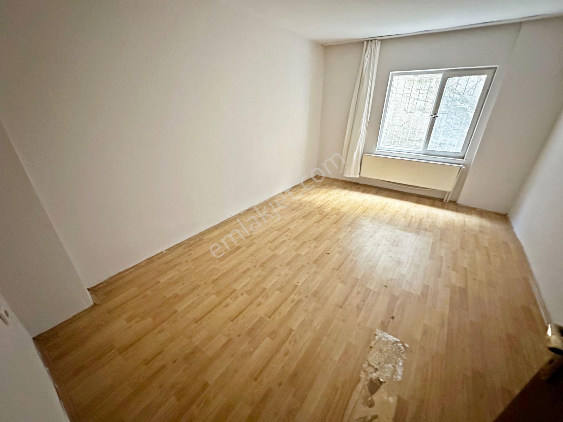 A.eğlence Meşeli Sokak Yapılı 3+1 Özel Bahçe Çıkışlı Mantolamalı - Görsel 30