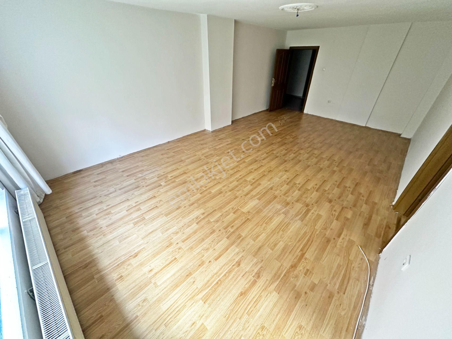 A.eğlence Meşeli Sokak Yapılı 3+1 Özel Bahçe Çıkışlı Mantolamalı - Görsel 5