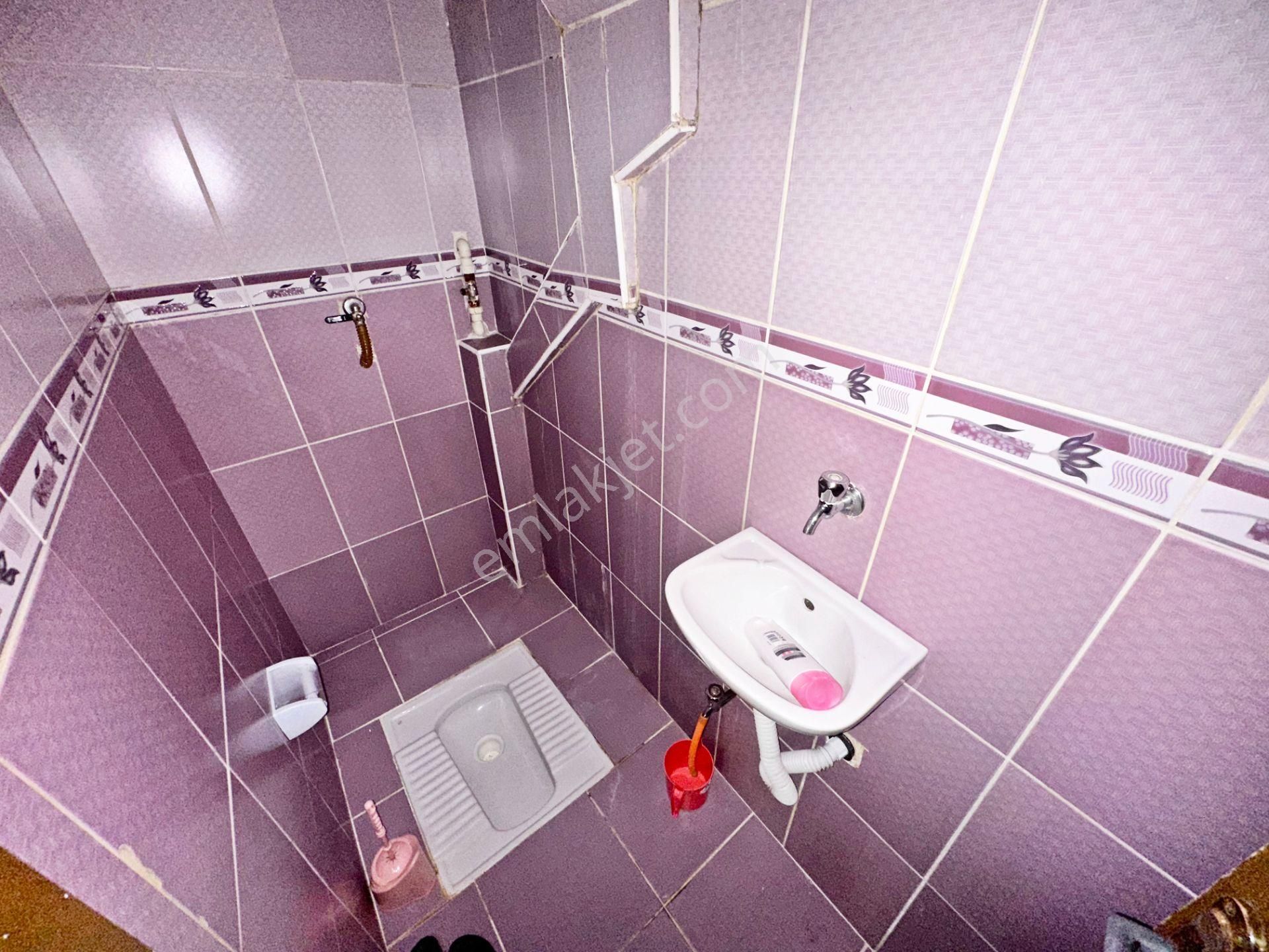 A.eğlence Meşeli Sokak Yapılı 3+1 Özel Bahçe Çıkışlı Mantolamalı - Görsel 35