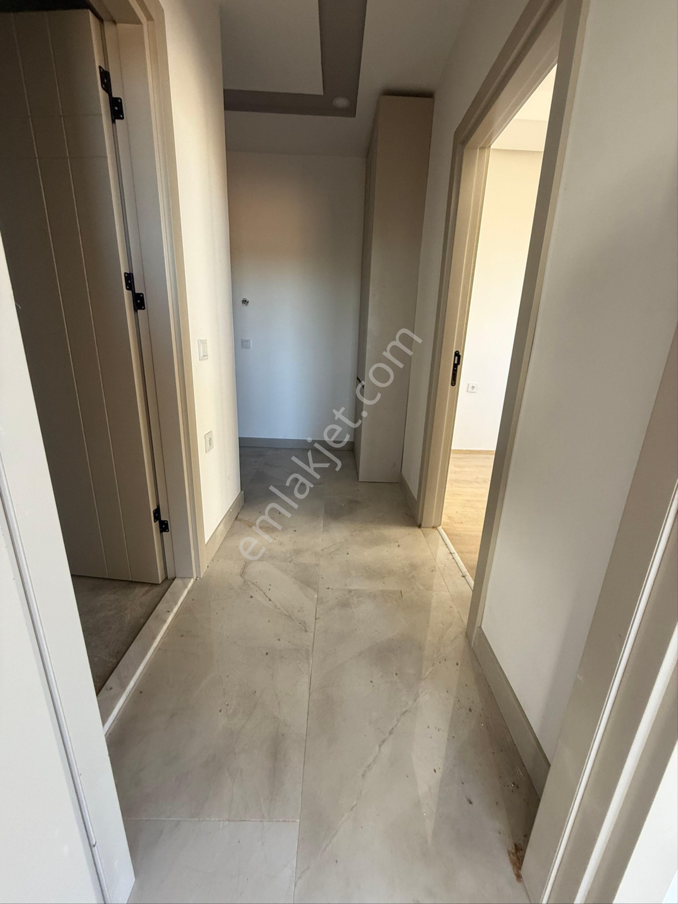 Mazıdağı Şehir Hastane Manzaralı 1+1 Katta Sıfır Lüks Daire - Görsel 8