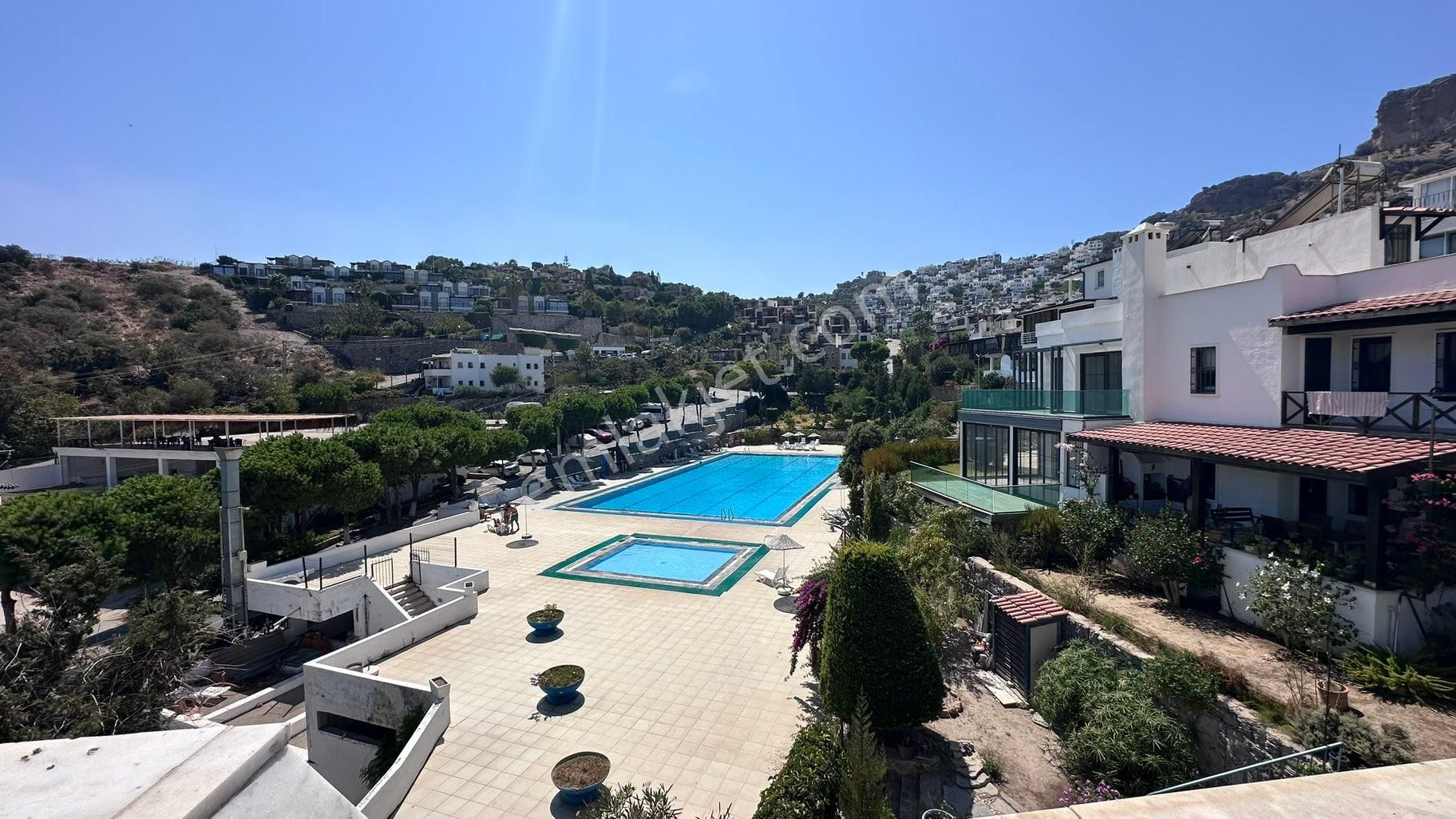 Bodrum Gündoğan Denızatı Sıtesınde 2+1 Yıllık Kıralık Dubleks