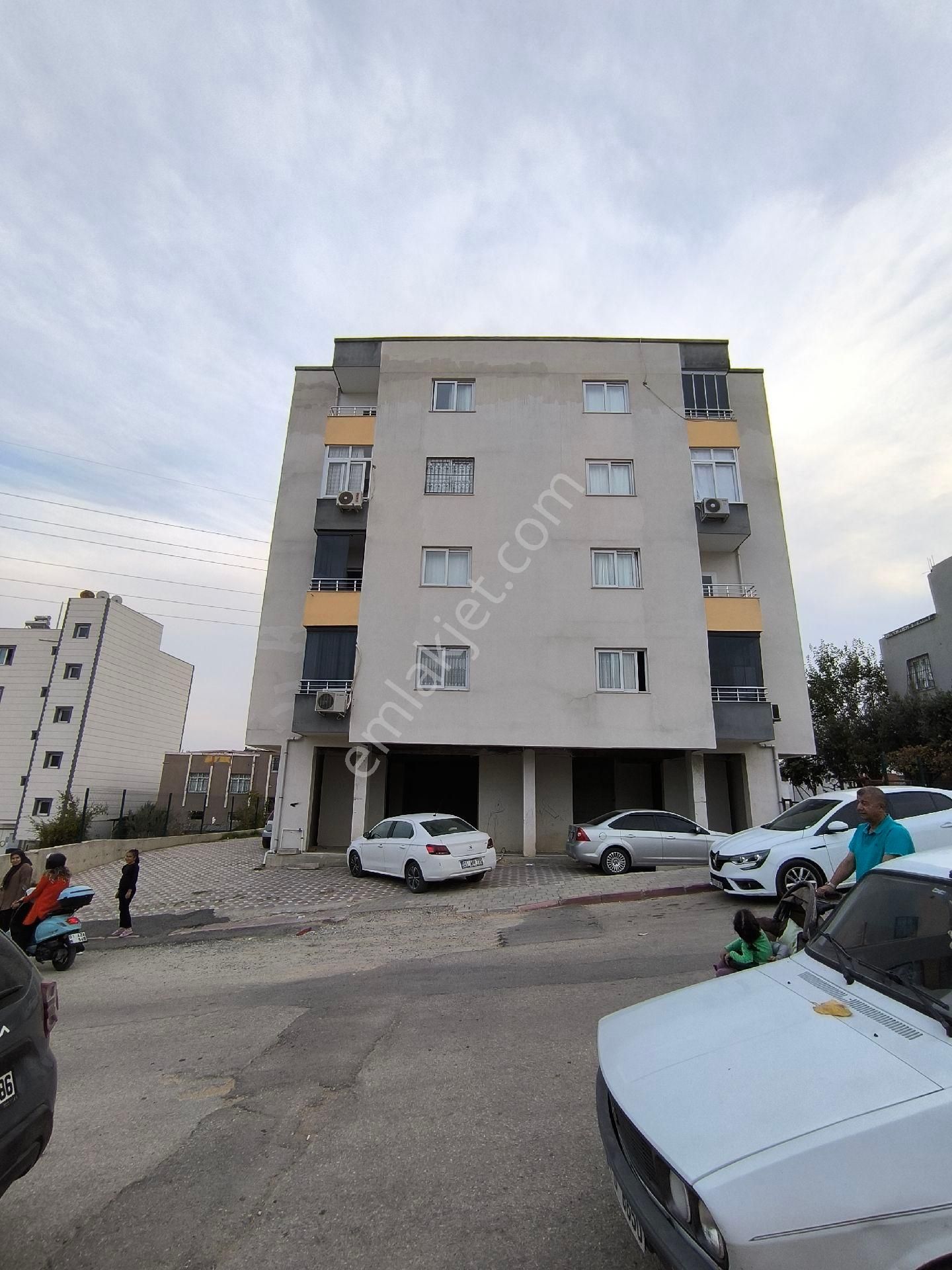 Demirhan Emlak'tan Mükemmel İşçilikli 3+1 - Görsel 24