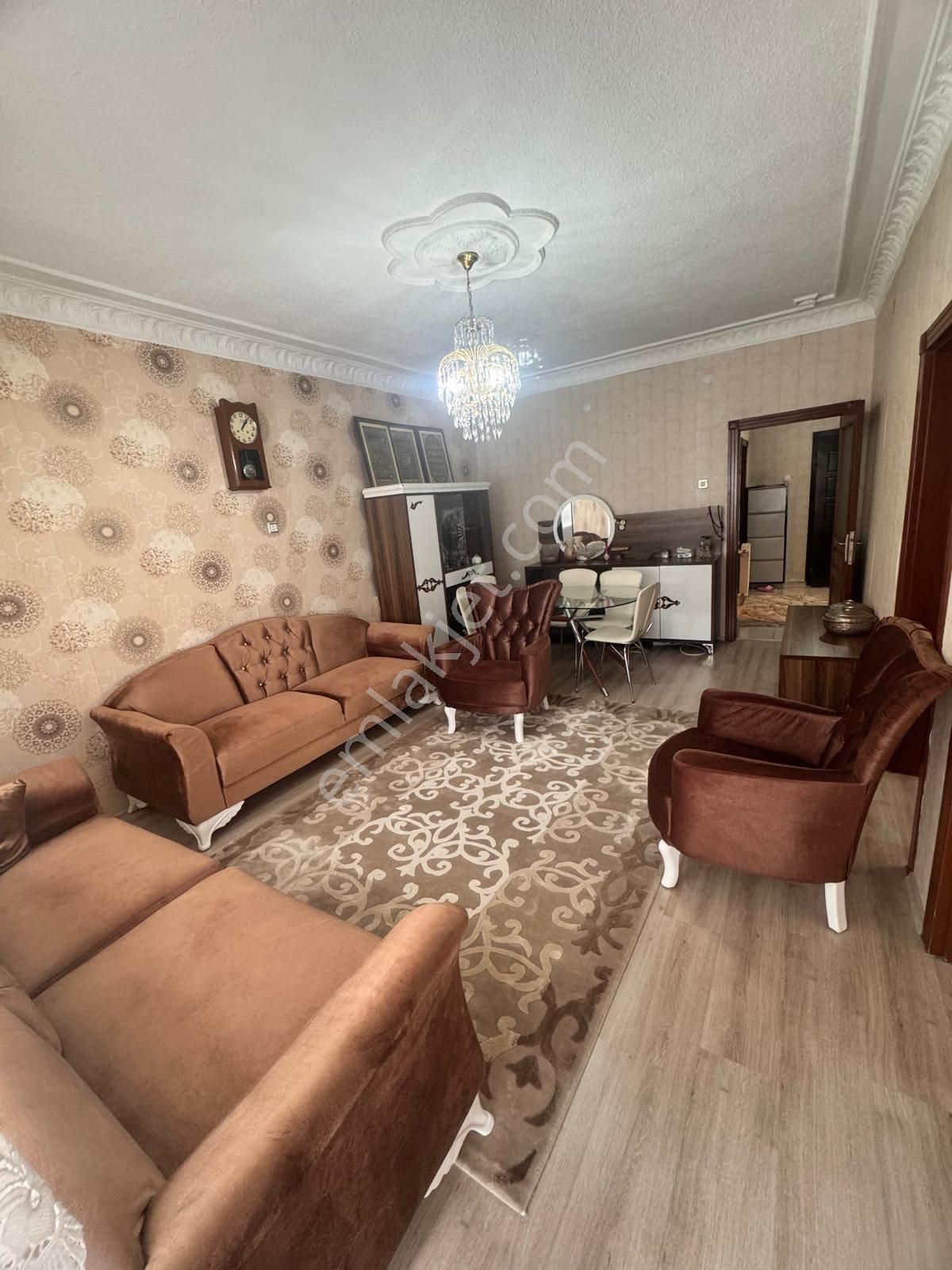 Tepebaşı Mahallesi'nde Yapılı Geniş 3+1 Daire! - Görsel 6