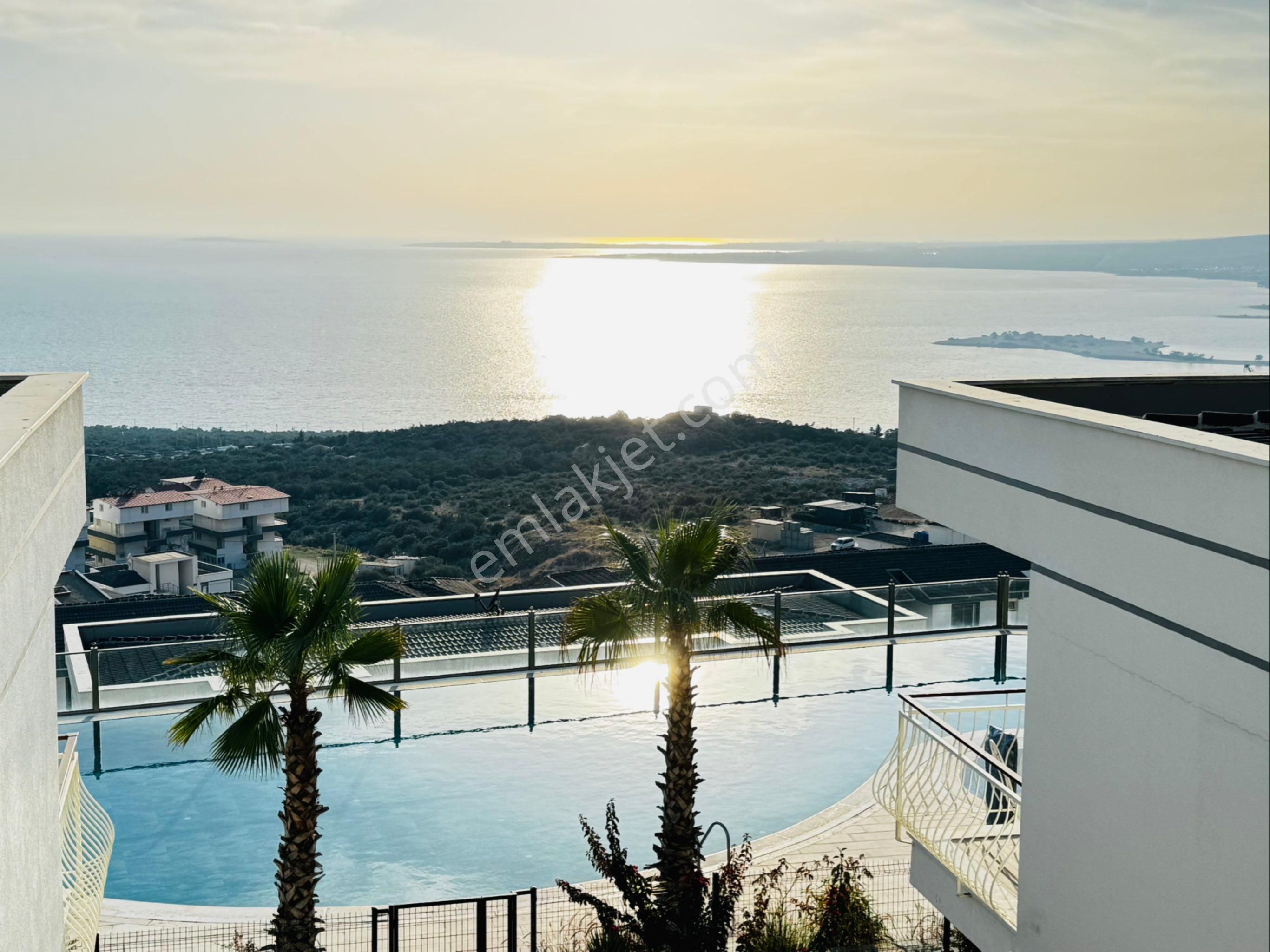 Akbükte Satılık 2+1 Bahçe Katı Daire - Görsel 16