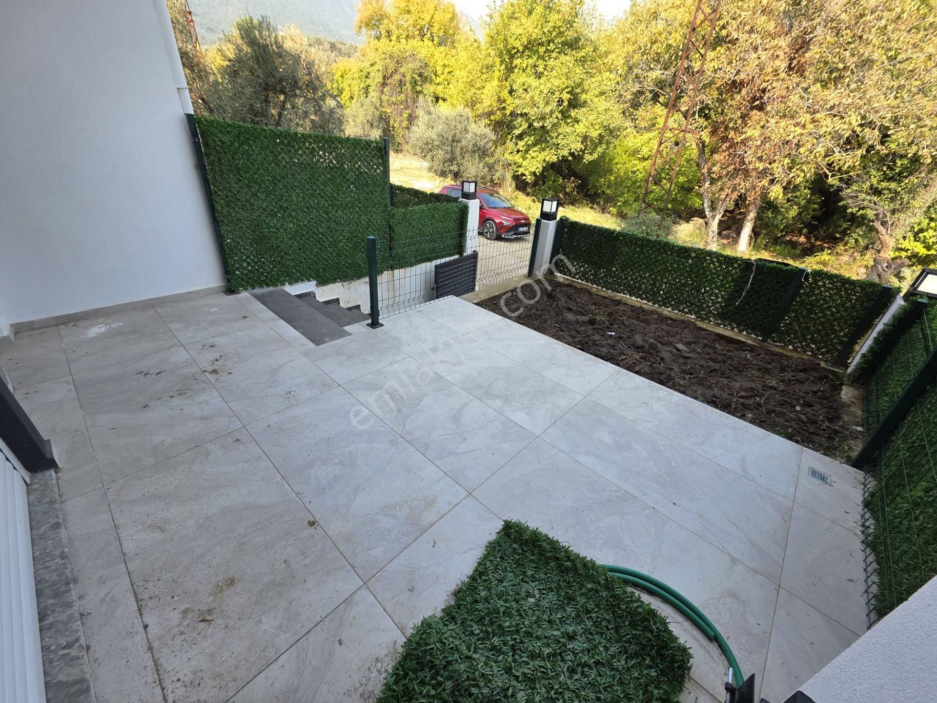 Irmaksudan Gürede Doğa Manzaralı 3+1 Bahçe Kullanımlı 3 Katlı Villa - Görsel 2