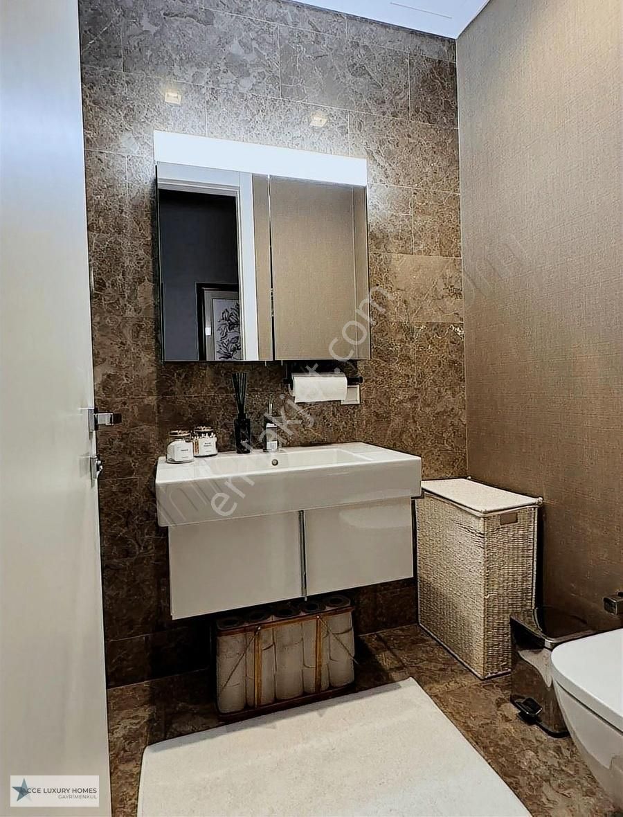 Acce Luxury Homes'tan Acarblu'da Satılık Eşyalı Asma Kat Daire - Görsel 3