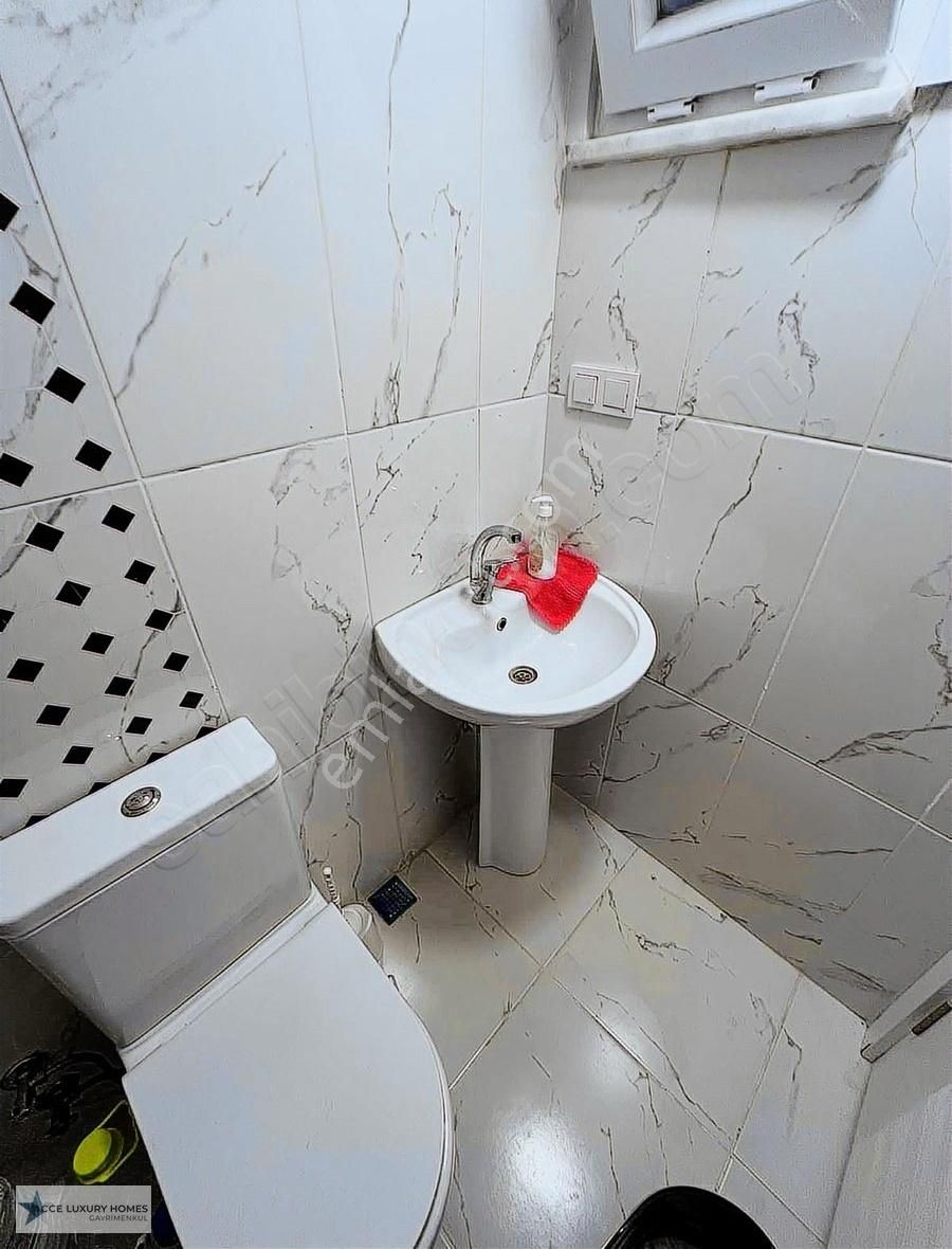 Acce'den Orman Manz.yeni Yapı Bahçeli Mustakil Ev