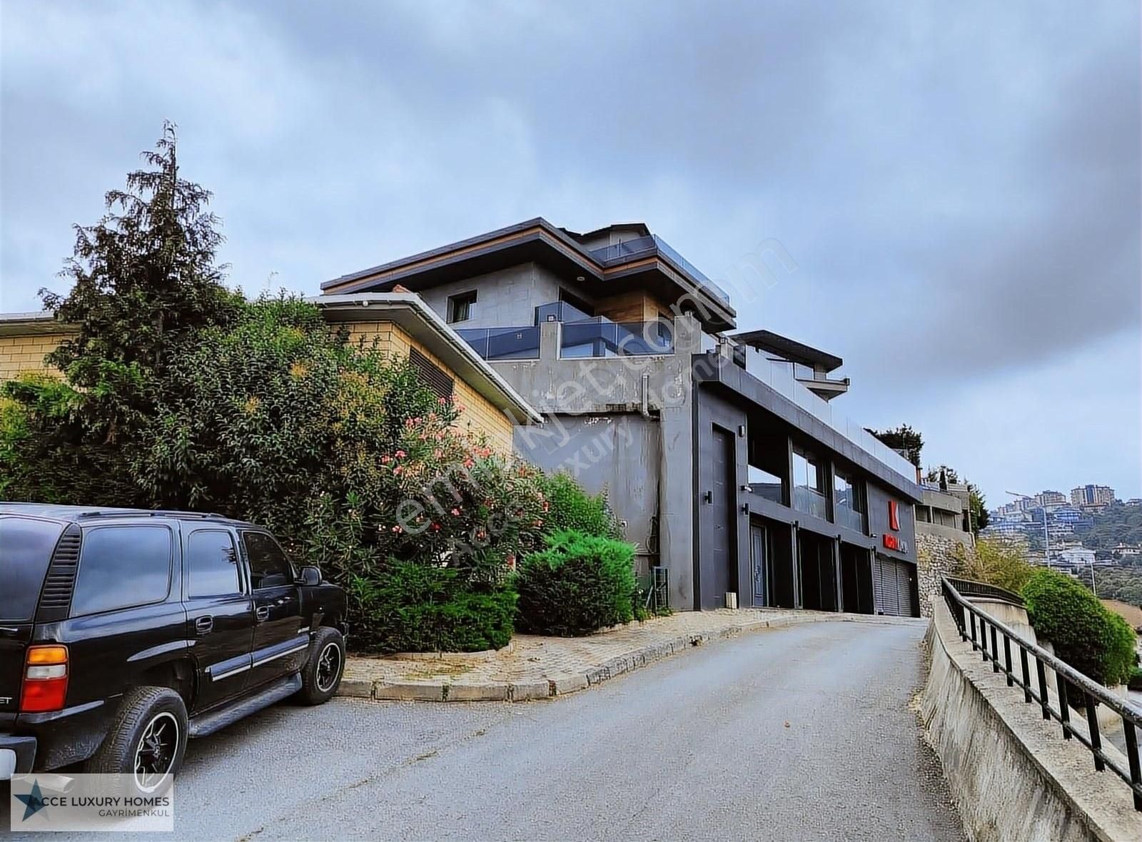 Beykoz Acarkent'te Eşsiz Manzaraya Sahip Satılık Lüks Villa - Görsel 25