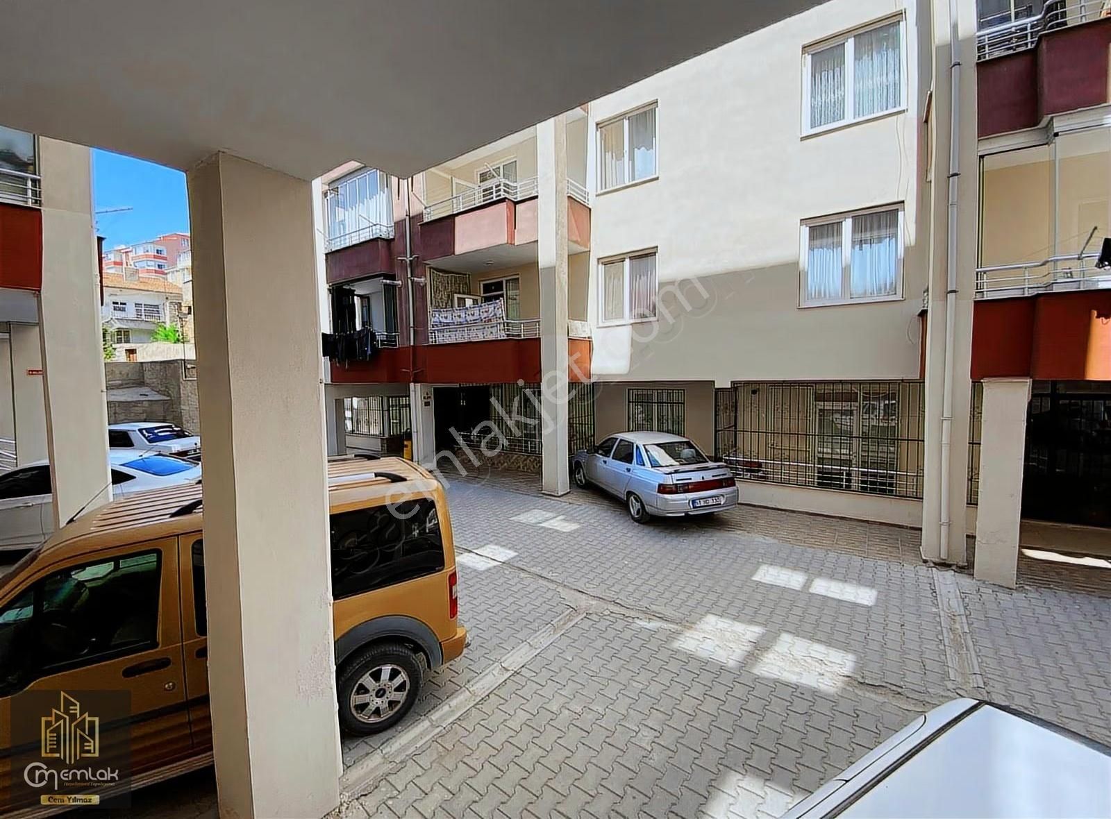 Cm Emlak İl Sağlık Müdürlüğü Arkası 1+1 Daire B.kombili - Görsel 2