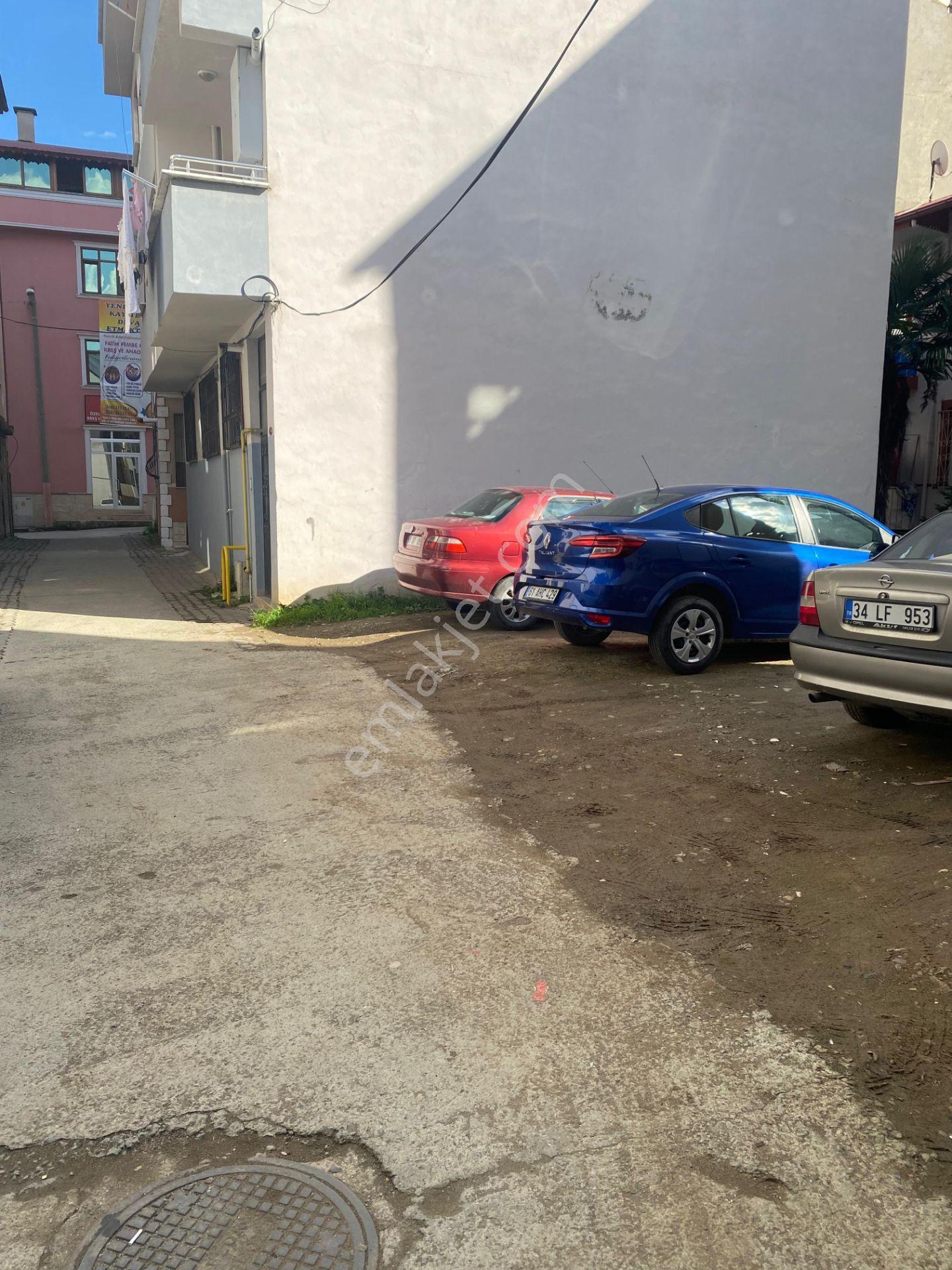 Toklu Da Satılık Temiz Arsa !!!