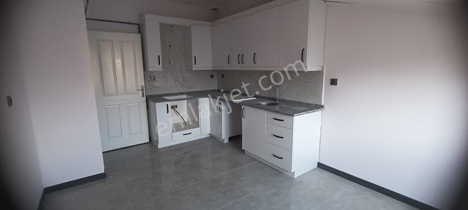 Ender Uysal Gayrimenkulden Pelitlibağda Satılık 4+2 Tek Tapu Çift Daire.. - Görsel 3