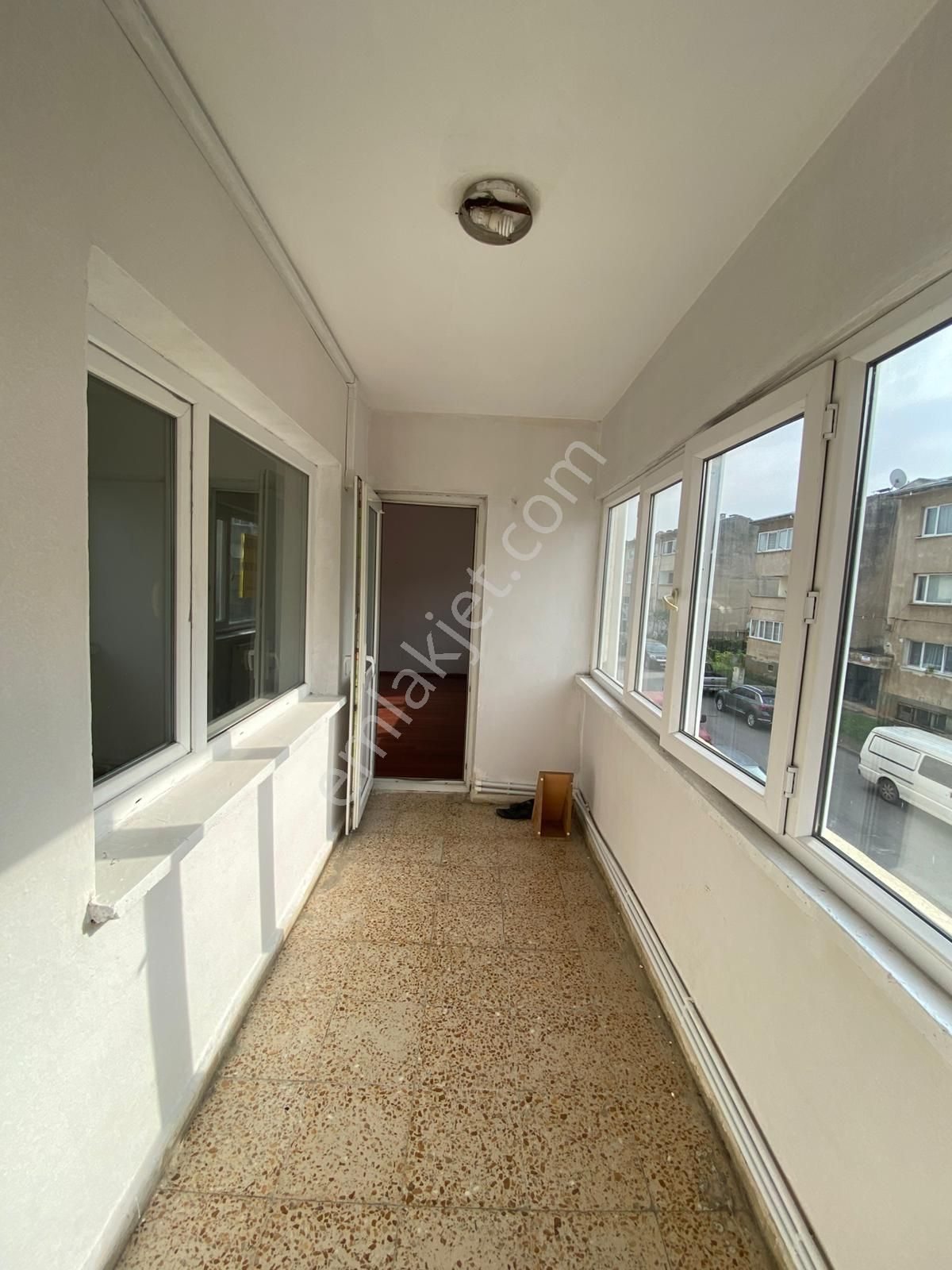 Trabzon Pelitli'de Kiralık 2+1 Daire - Görsel 12