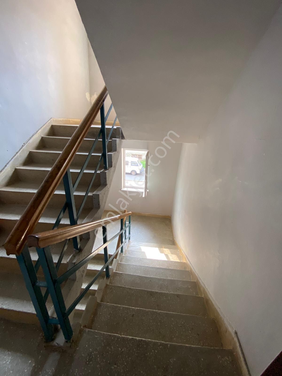 Trabzon Pelitli'de Kiralık 2+1 Daire - Görsel 24