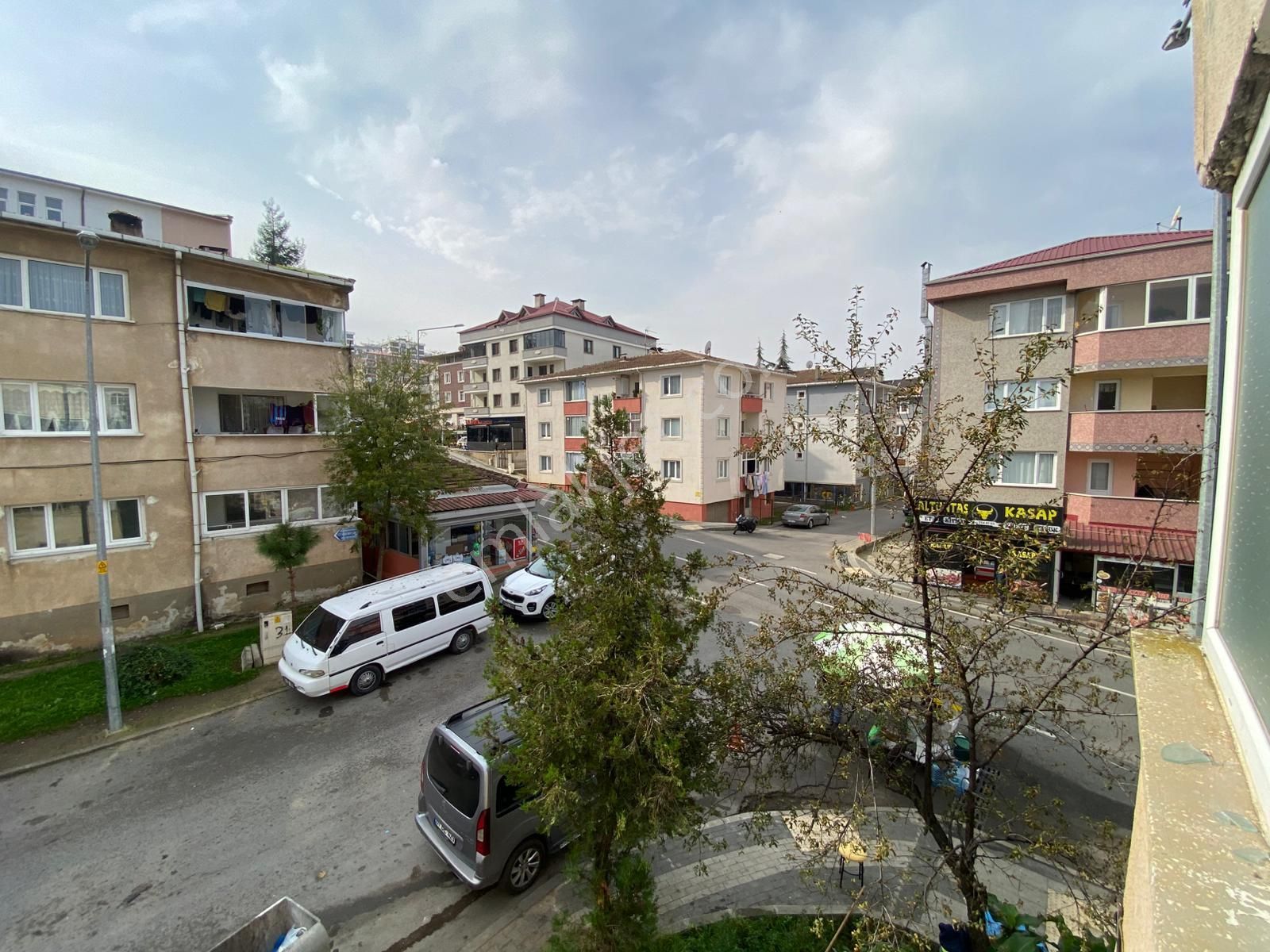 Trabzon Pelitli'de Kiralık 2+1 Daire - Görsel 11