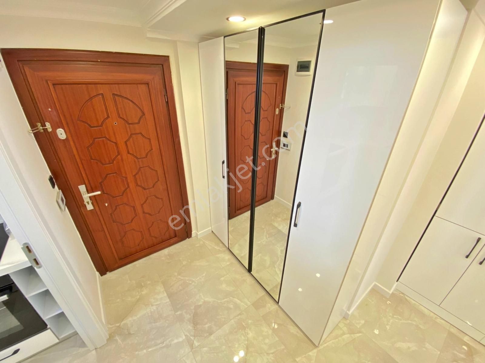 Yatırım'dan İdealtepe Sahilde Özel Dekore*ayrı Mutfak*balkolu1+1 - Görsel 30