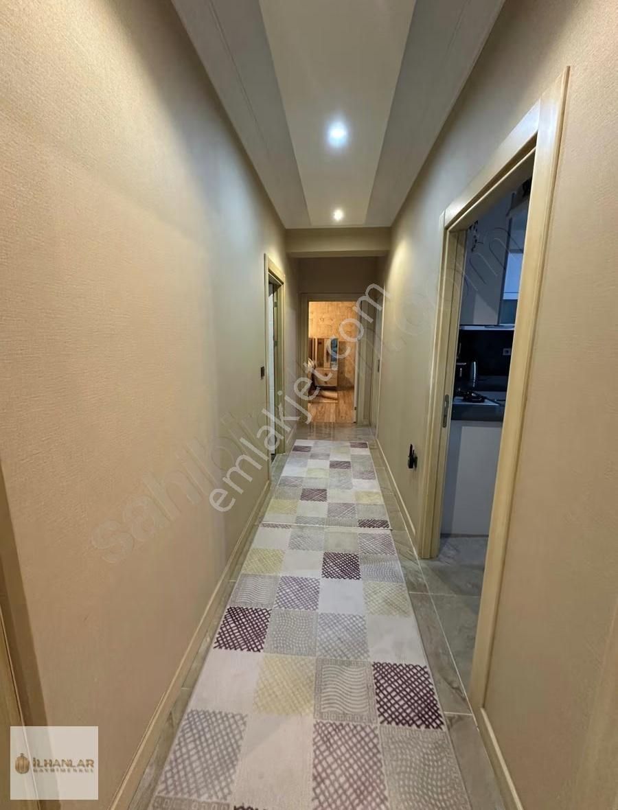 Avcılarda Yüzme Havuzlu Sitede Masrafsız 3+1 Katta Satılık Daire - Görsel 33