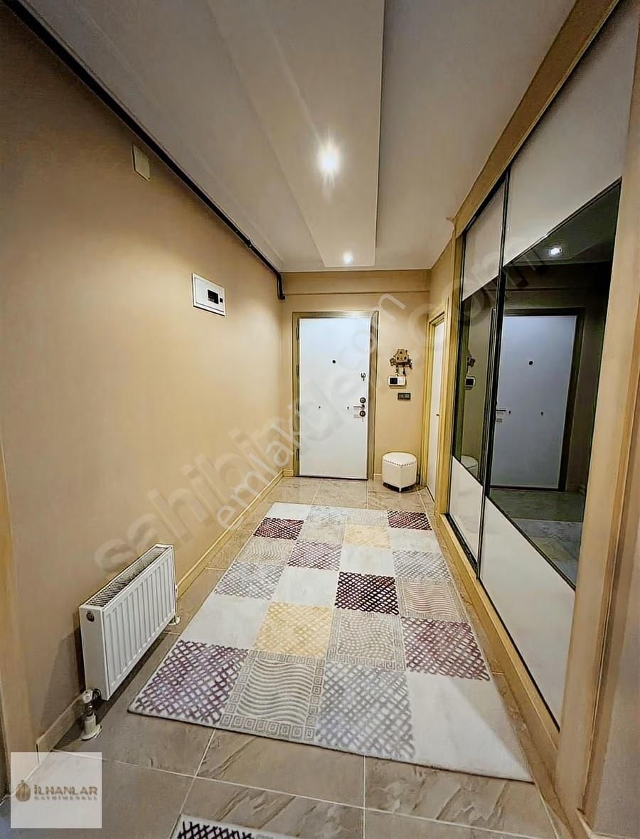 Avcılarda Yüzme Havuzlu Sitede Masrafsız 3+1 Katta Satılık Daire - Görsel 13