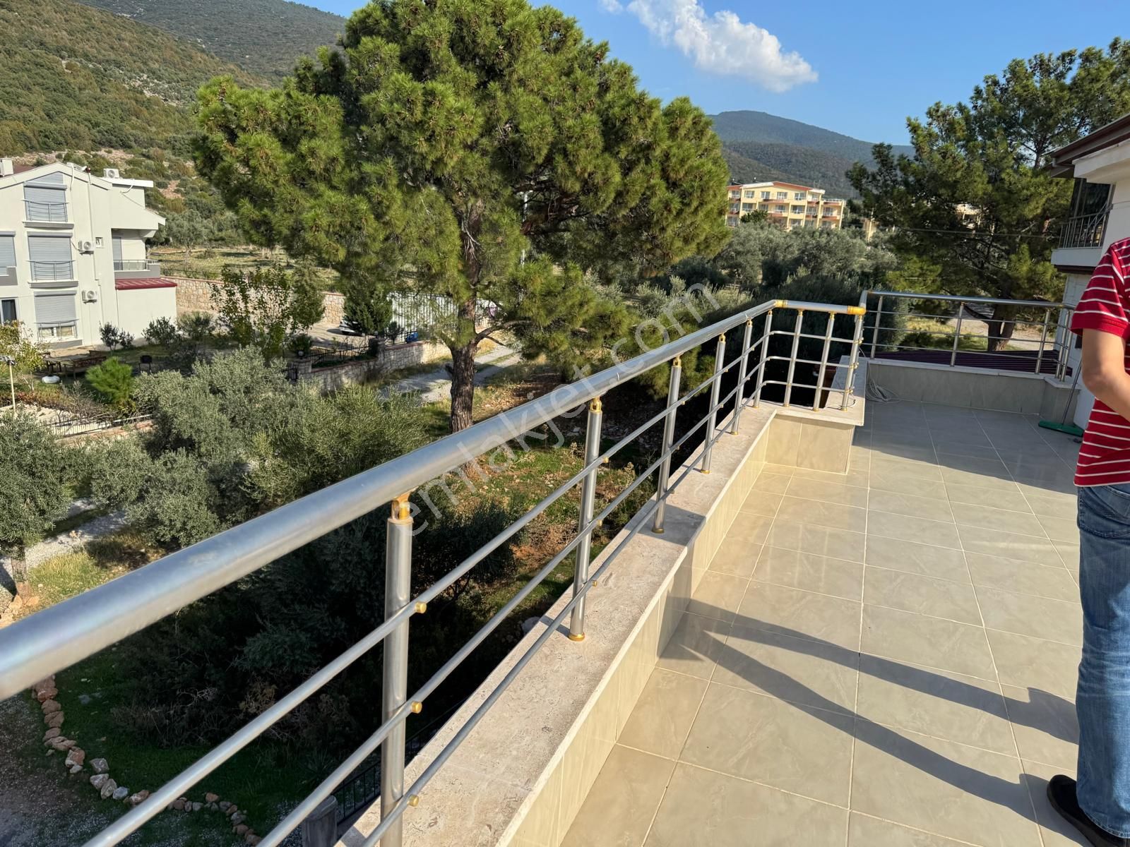 Akbuk Te Deniz Manzaralı Mustakil Villa - Görsel 22