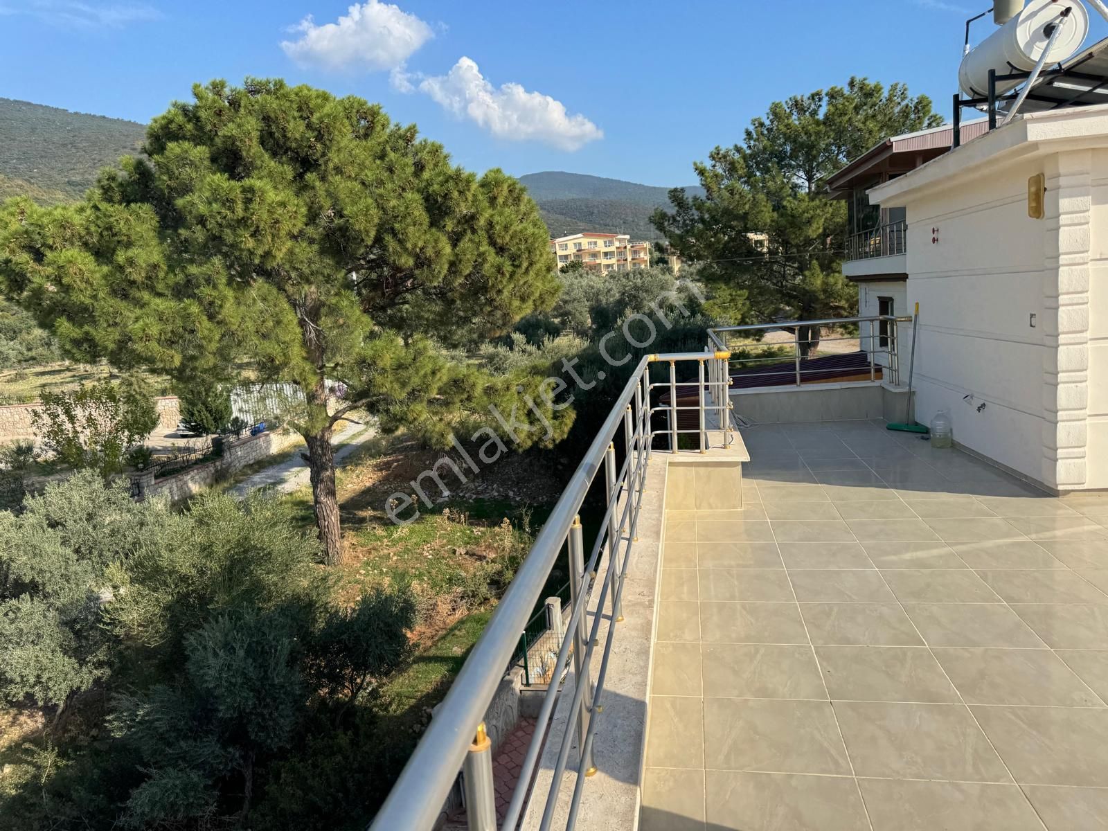 Akbuk Te Deniz Manzaralı Mustakil Villa - Görsel 29