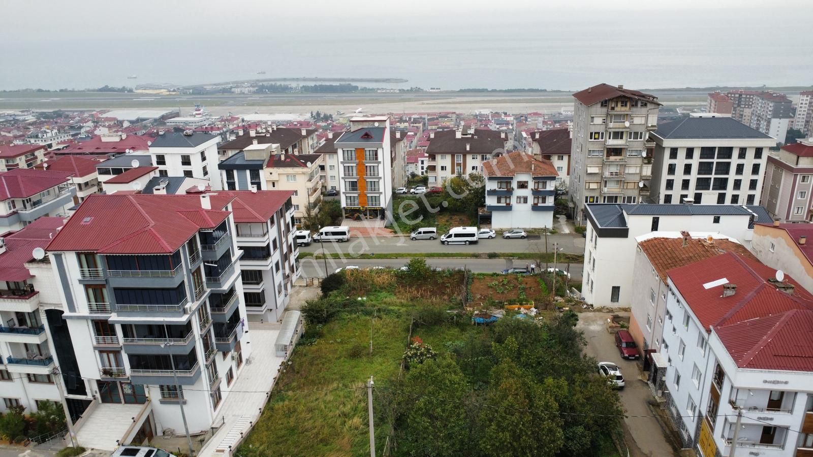 Trabzon'da Satılık Ticari + Konut İmarlı Arsa - Görsel 5