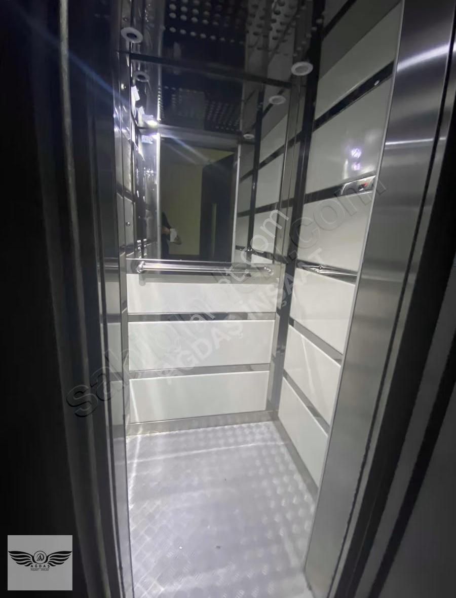 Merkezi Konumda 2+1 Ön Cehpe Ara Kat İskanlı Satılık Daire - Görsel 12