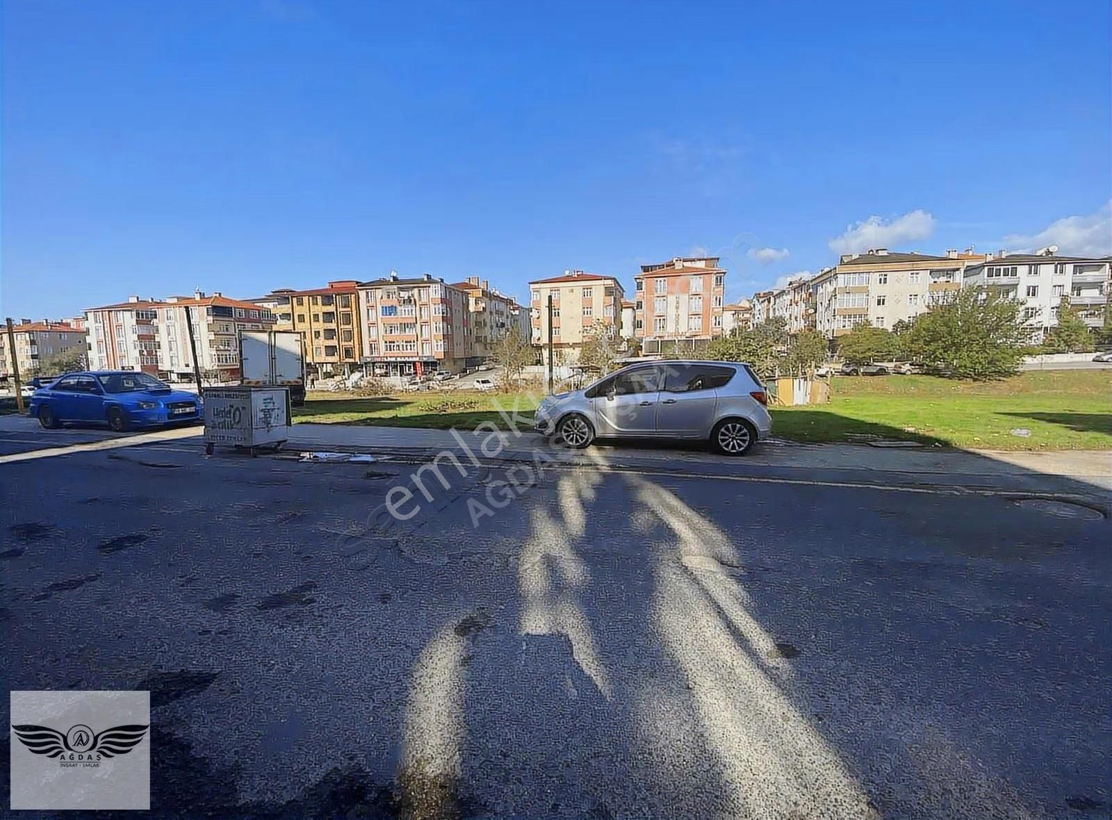 Merkezi Konumda 2+1 Ön Cehpe Ara Kat İskanlı Satılık Daire - Görsel 3