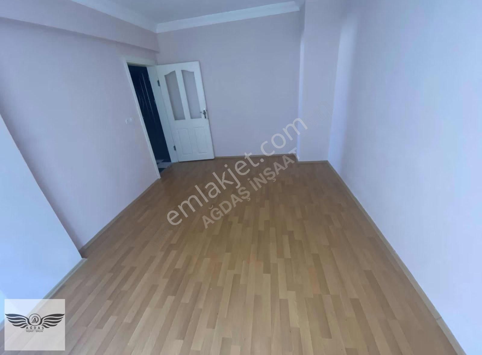 Merkezi Konumda 2+1 Ön Cehpe Ara Kat İskanlı Satılık Daire - Görsel 23