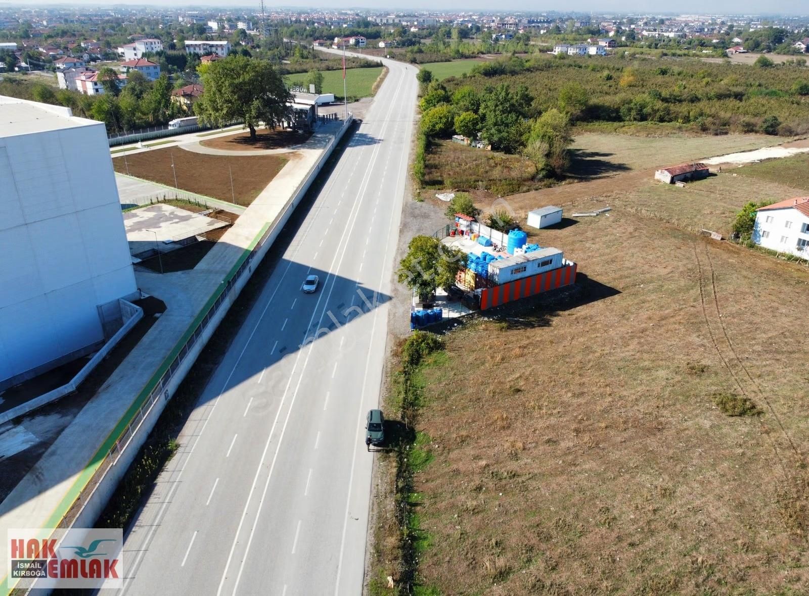 Hak Emlaktan Arapçiftliği Mah.de Ticari/konut Kiralık 578m² Arsa - Görsel 26