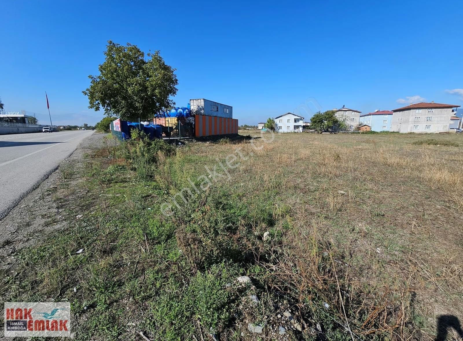 Hak Emlaktan Arapçiftliği Mah.de Ticari/konut Kiralık 578m² Arsa - Görsel 4