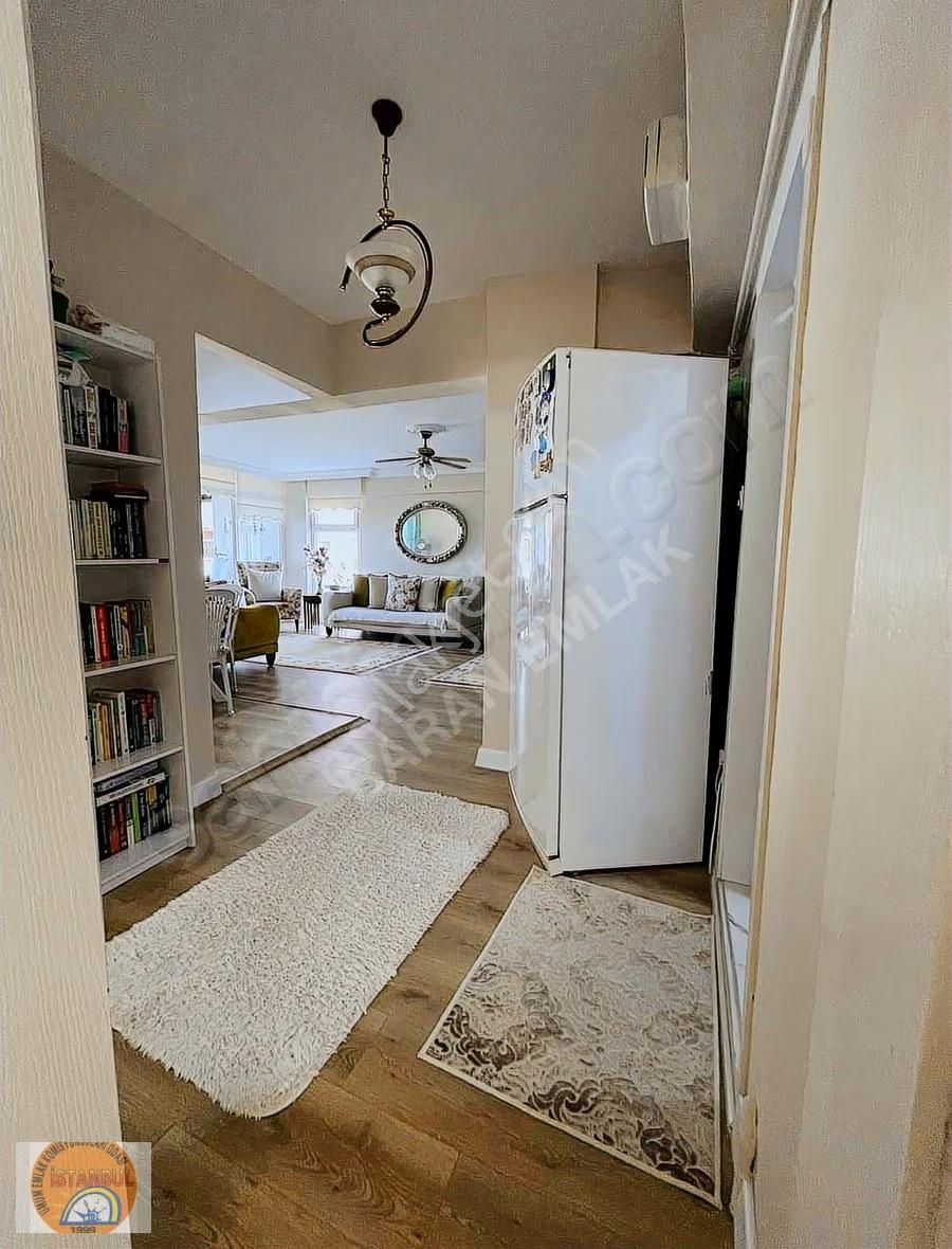 Kumburgaz Site İçinde Denize Sıfır Eşyalı Satılık 2+1 Daire - Görsel 2