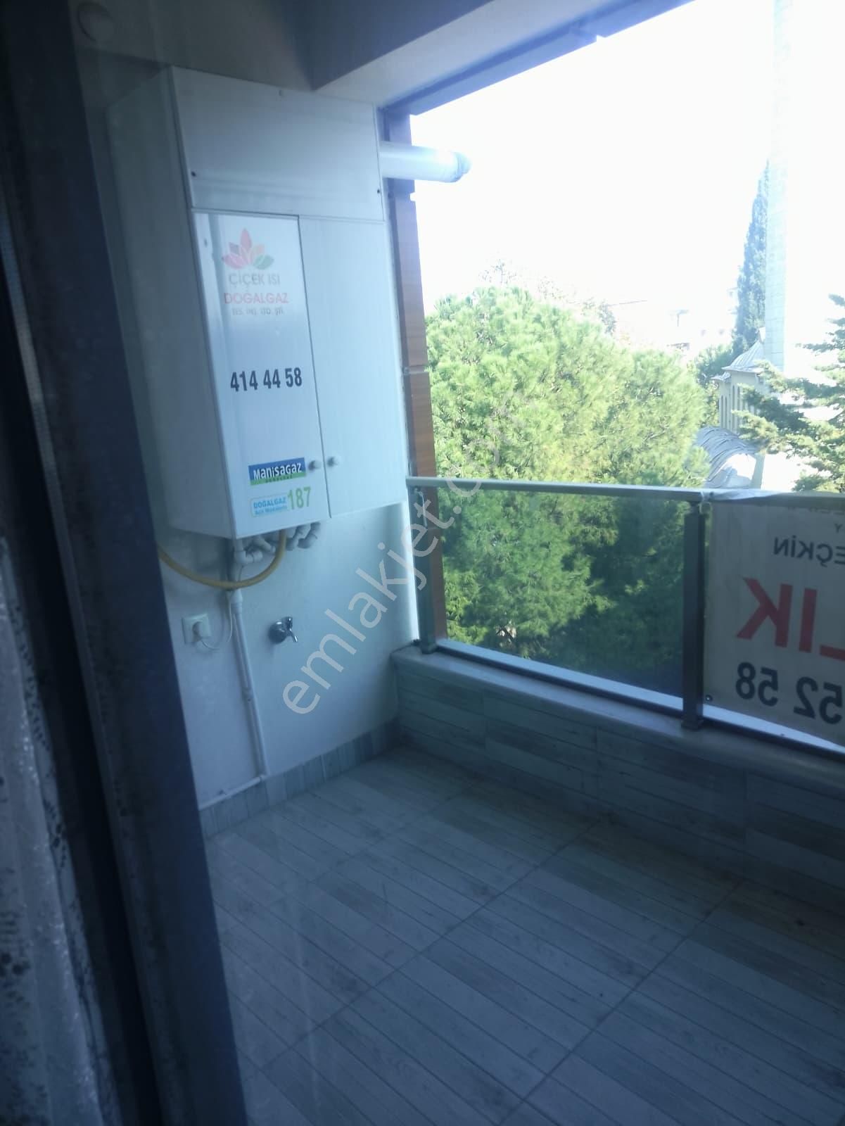 İnönü Mahallesinde Satılık Lüks 1+1 Daire - Görsel 3