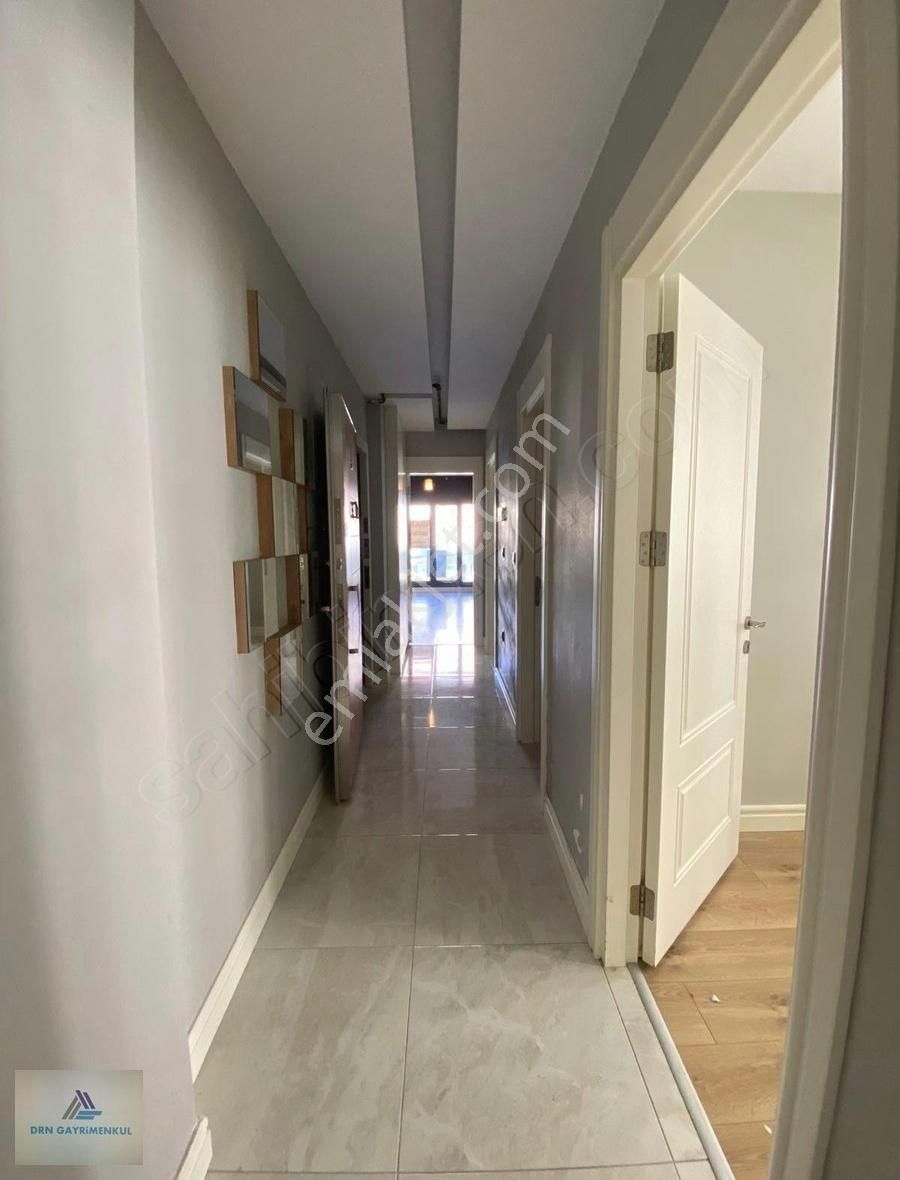 Kadıköy De Fahrettin Kerim Caddesinde Merkezi Konum Satılık 2+1 - Görsel 19