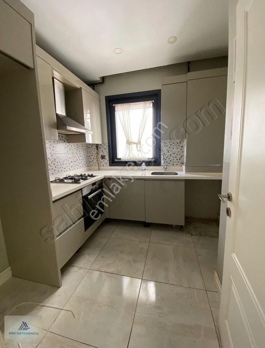 Kadıköy De Fahrettin Kerim Caddesinde Merkezi Konum Satılık 2+1 - Görsel 12