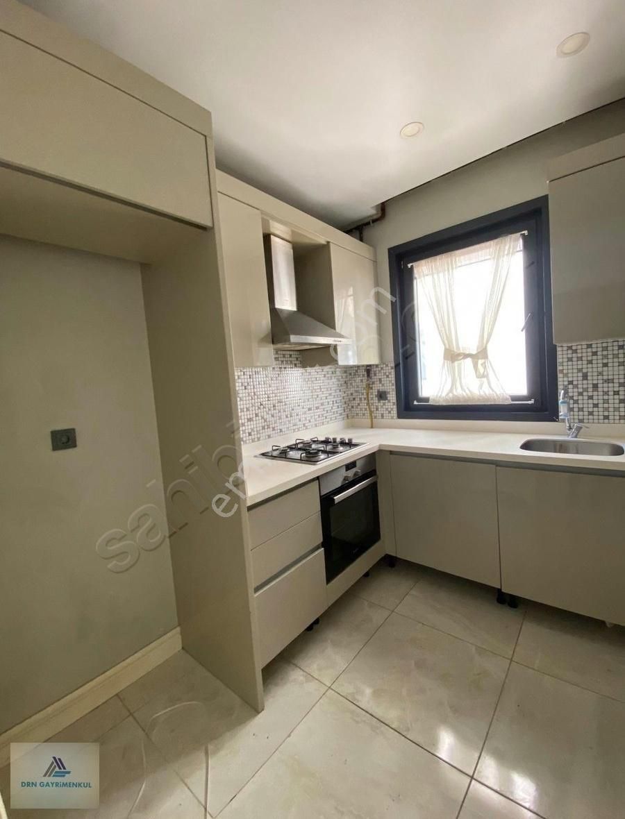 Kadıköy De Fahrettin Kerim Caddesinde Merkezi Konum Satılık 2+1 - Görsel 7